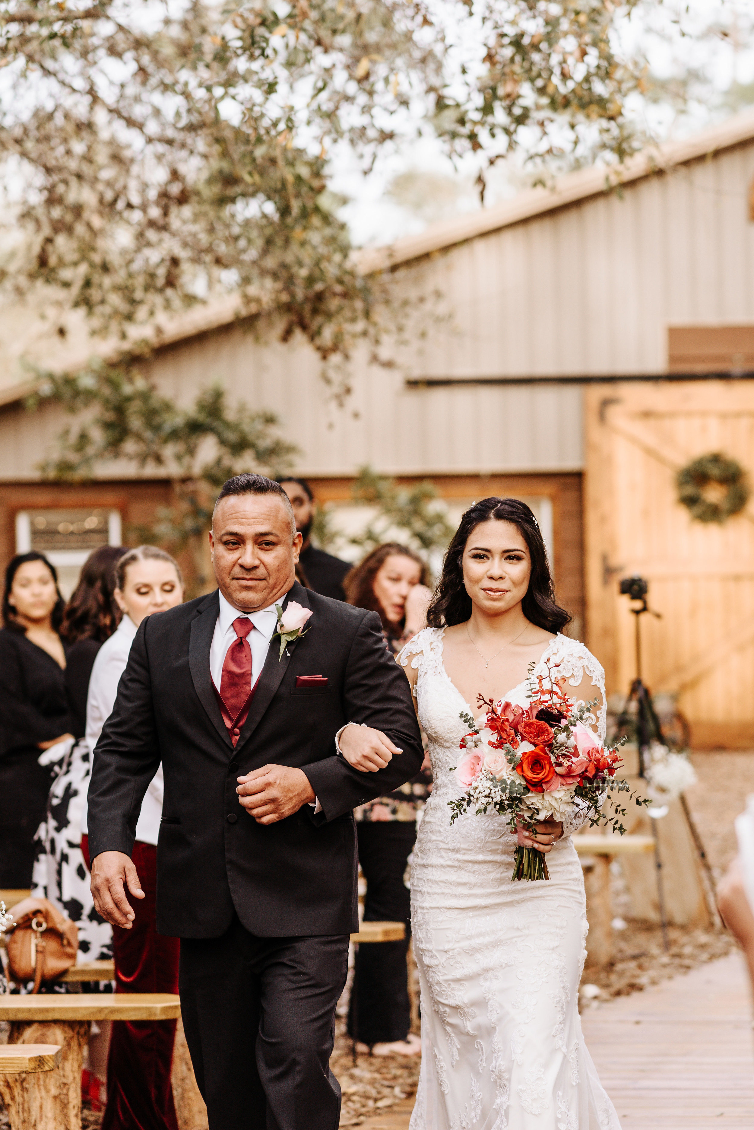 Alexia_Celeste_Wedding_Cielo_Blu_Barn_Photography_by_V_2404.jpg