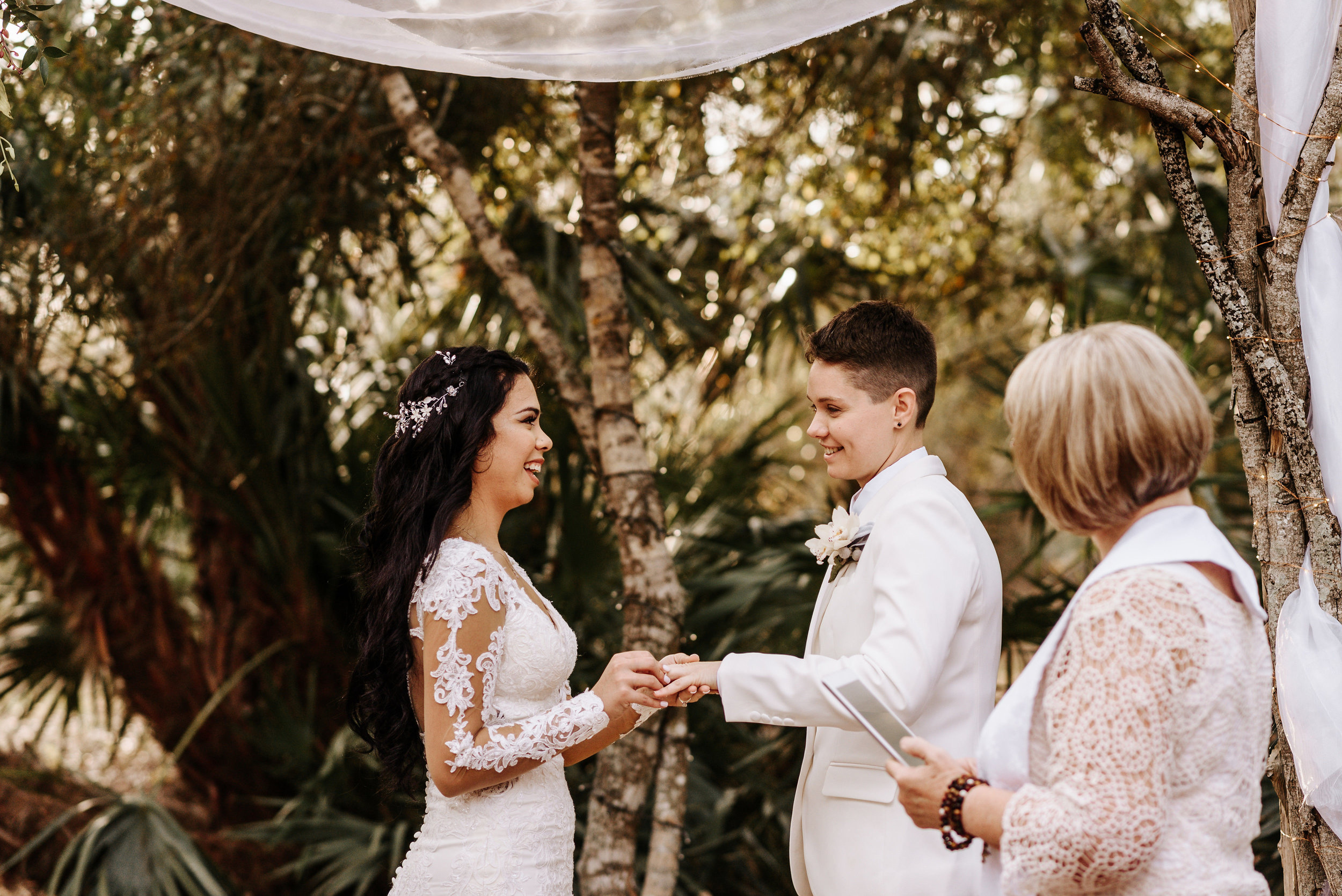 Alexia_Celeste_Wedding_Cielo_Blu_Barn_Photography_by_V_2488.jpg