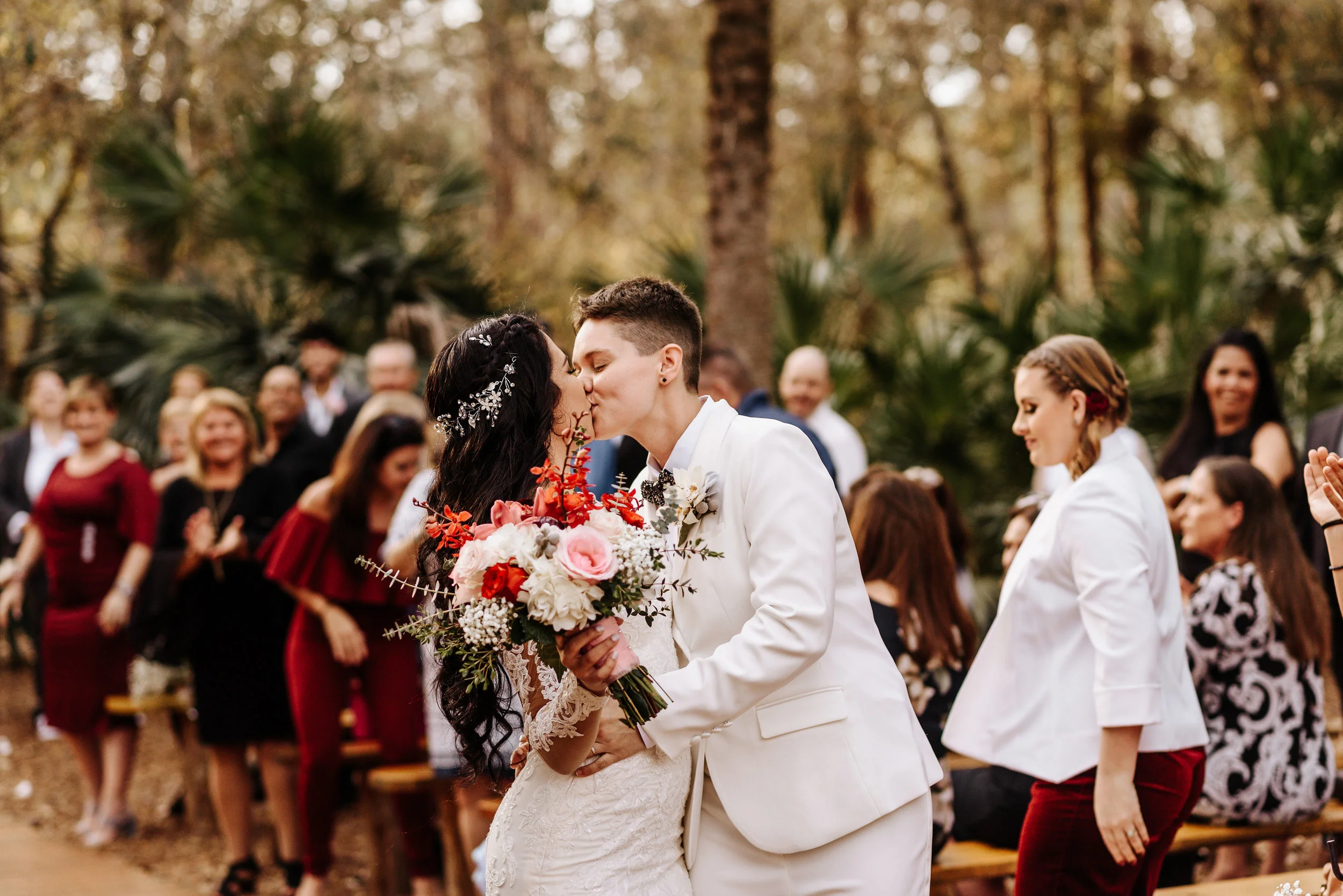 Alexia_Celeste_Wedding_Cielo_Blu_Barn_Photography_by_V_2512.jpg