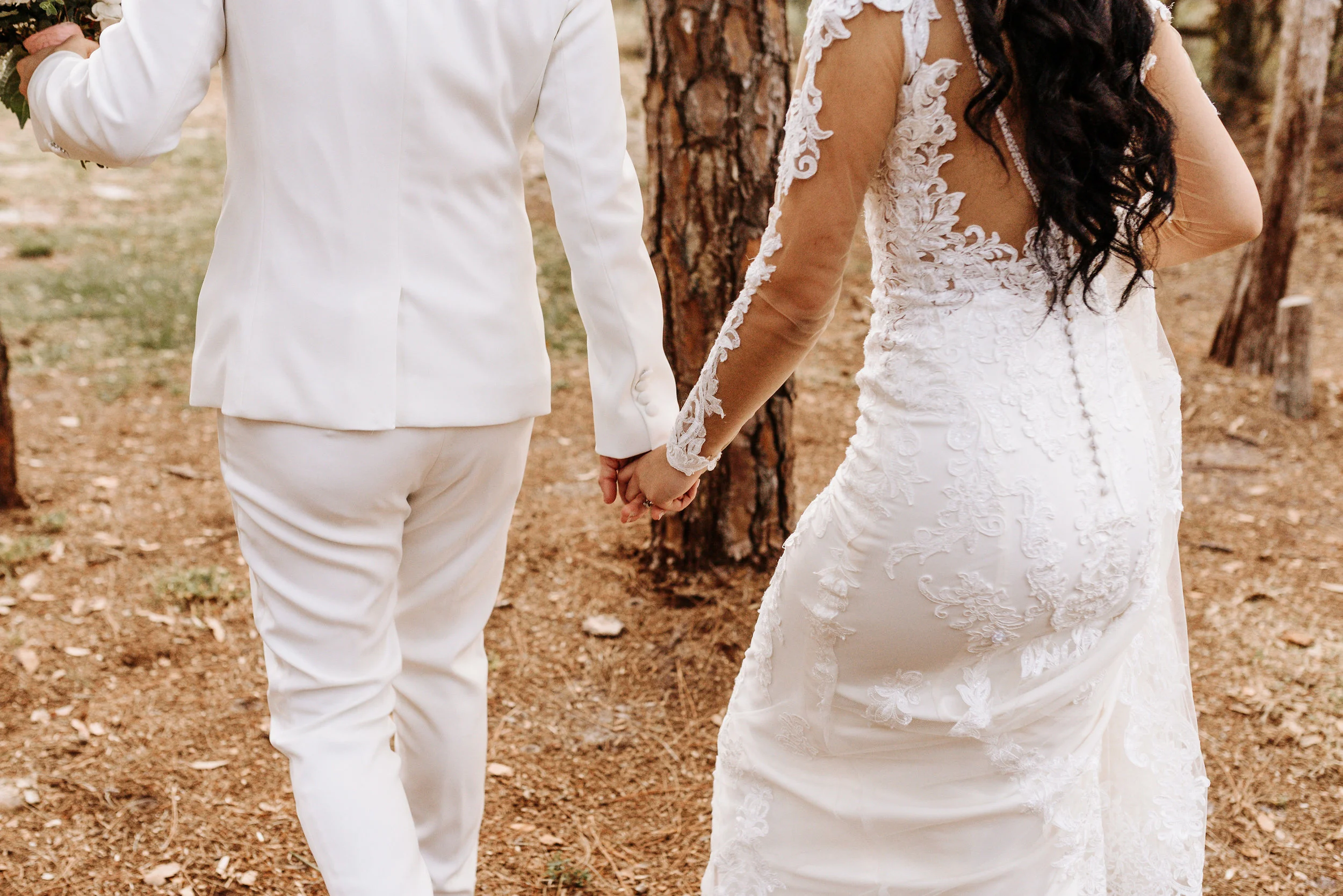 Alexia_Celeste_Wedding_Cielo_Blu_Barn_Photography_by_V_6802.jpg