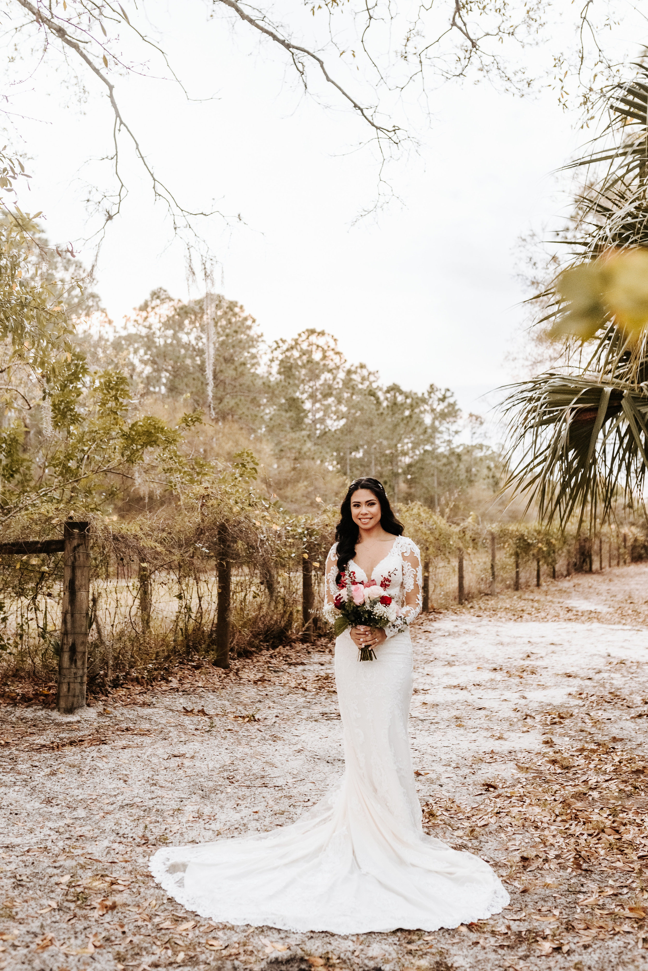 Alexia_Celeste_Wedding_Cielo_Blu_Barn_Photography_by_V_6896.jpg