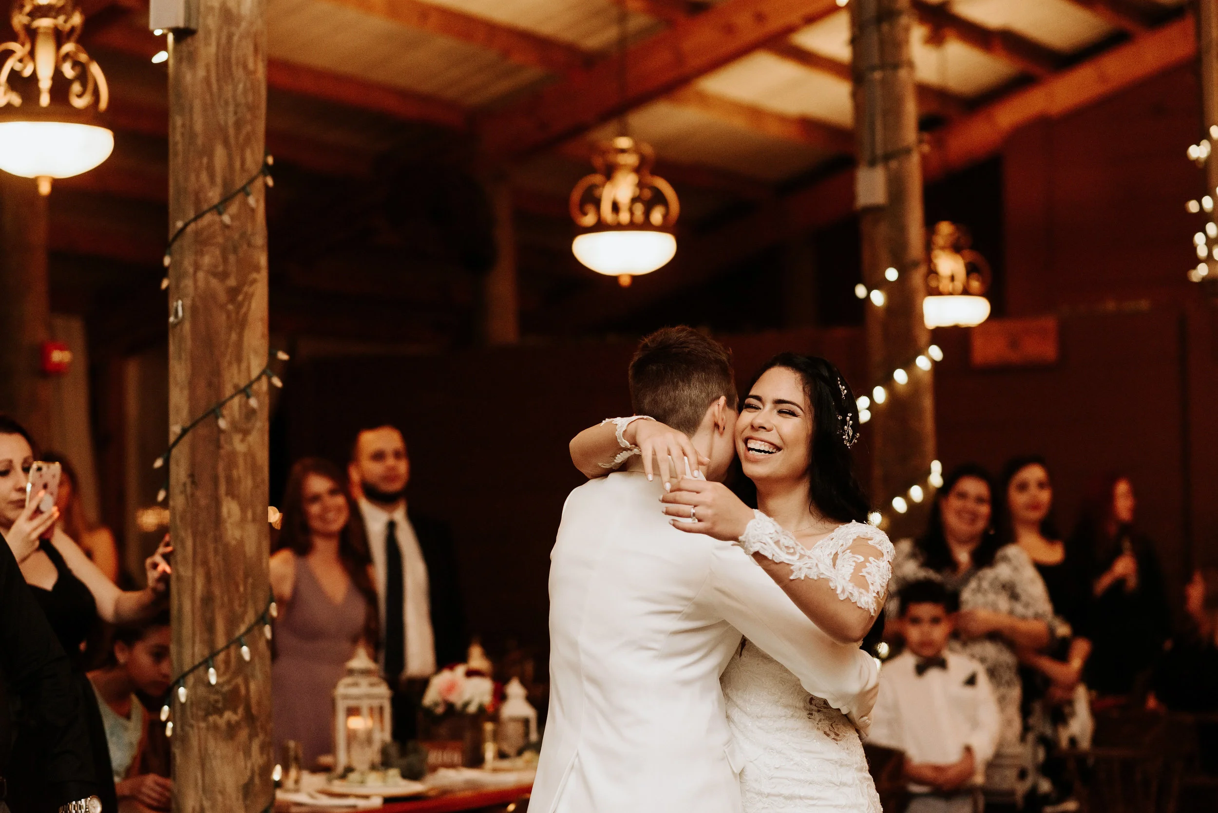 Alexia_Celeste_Cielo_Blu_Barn_Photography_by_V_3410.jpg