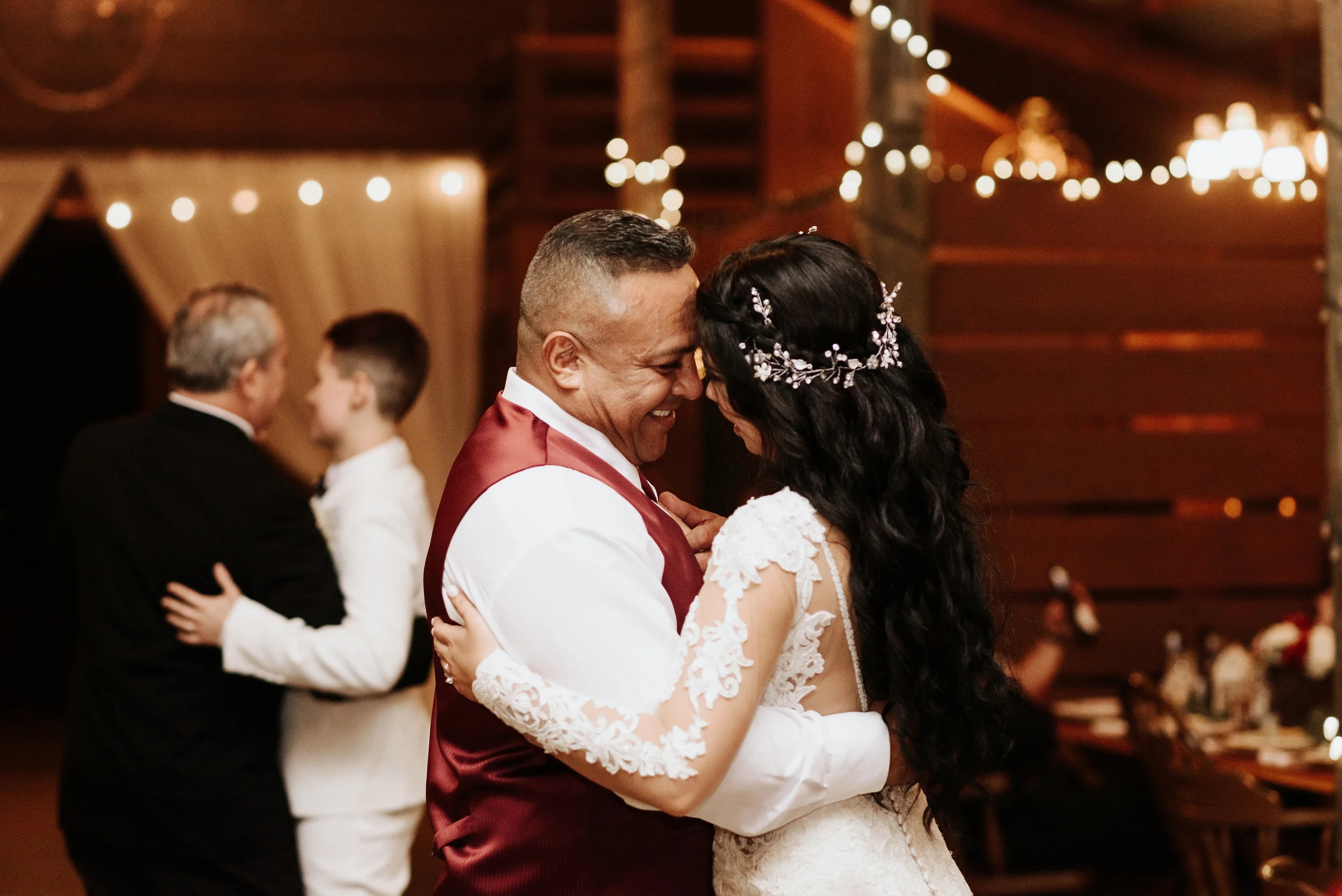 Alexia_Celeste_Cielo_Blu_Barn_Photography_by_V_3473.jpg
