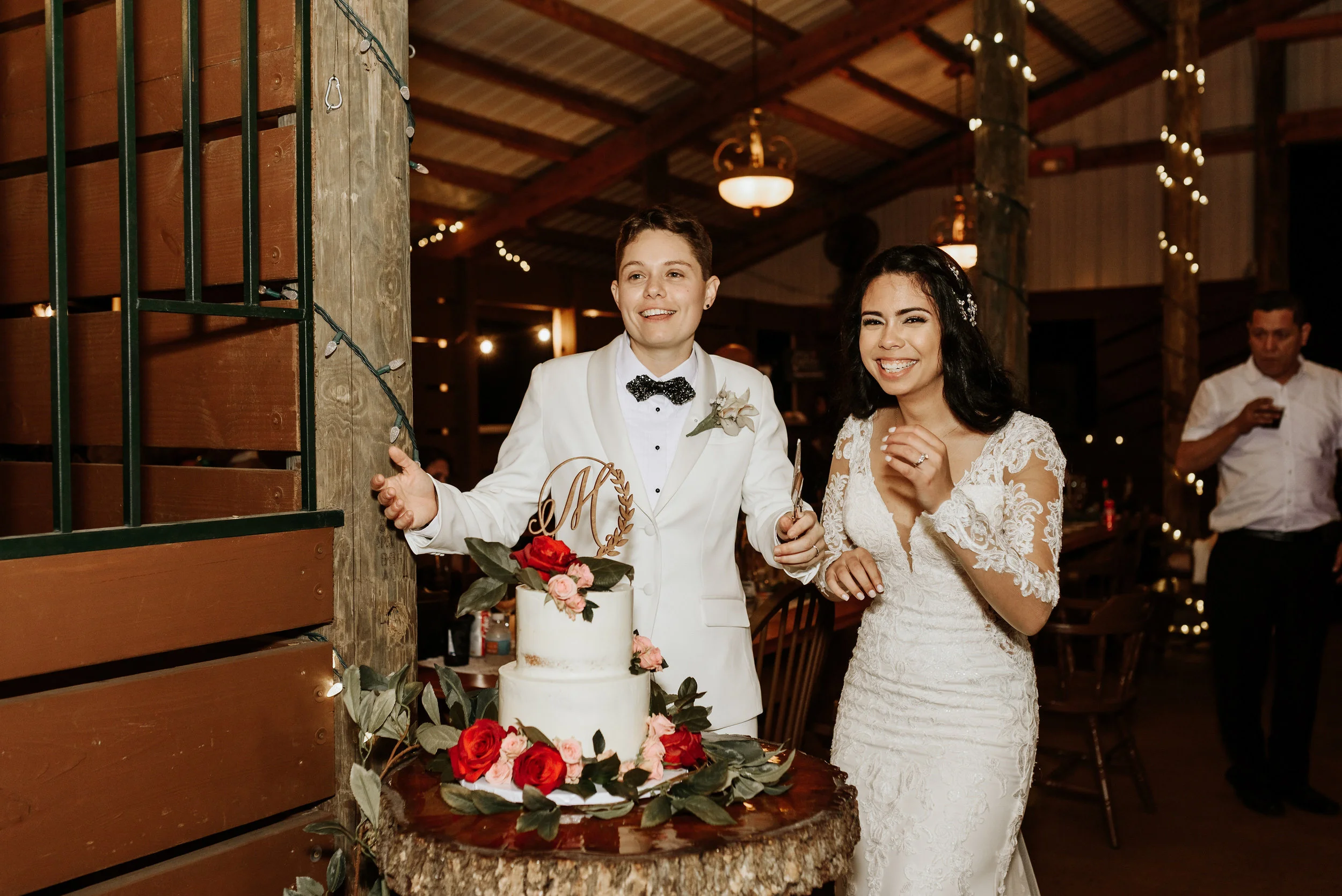 Alexia_Celeste_Cielo_Blu_Barn_Photography_by_V_7444.jpg