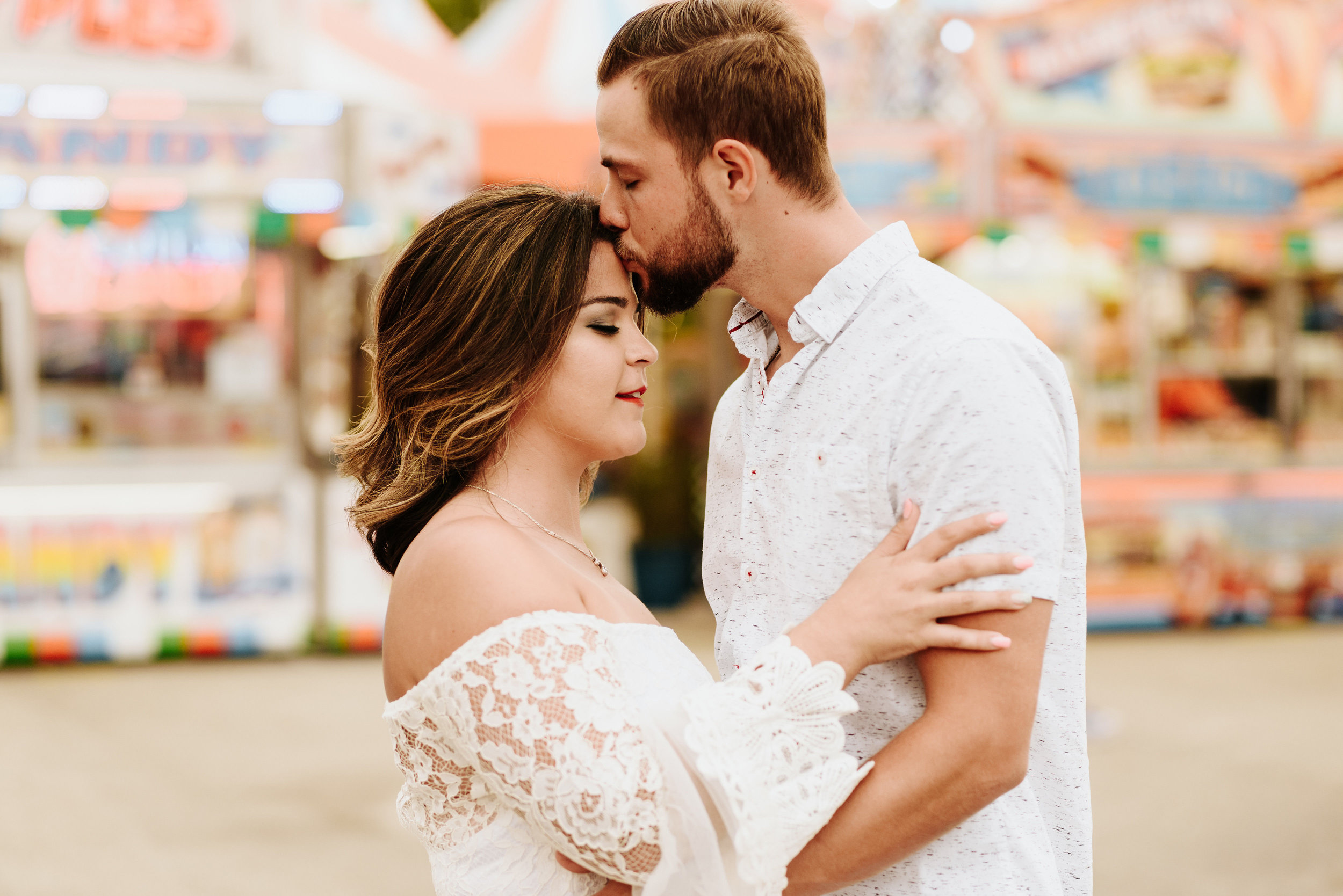 Ana_Justin_Engagement_Session_Miami_Dade_Fair_Photography_by_V_7318.jpg