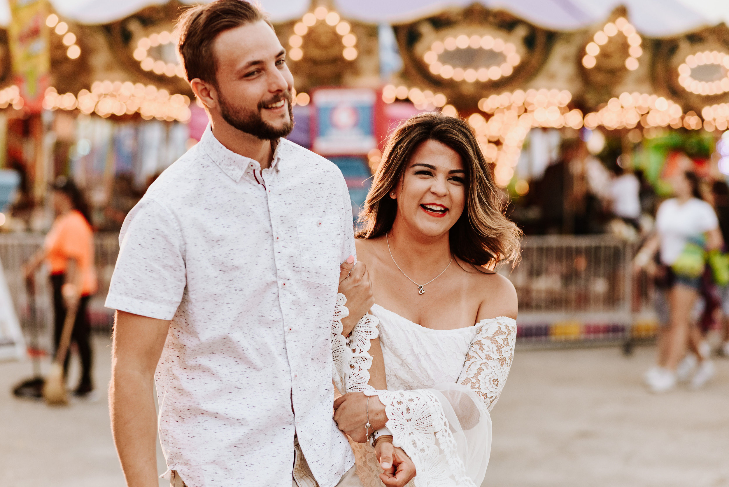 Ana_Justin_Engagement_Session_Miami_Dade_Fair_Photography_by_V_7479.jpg