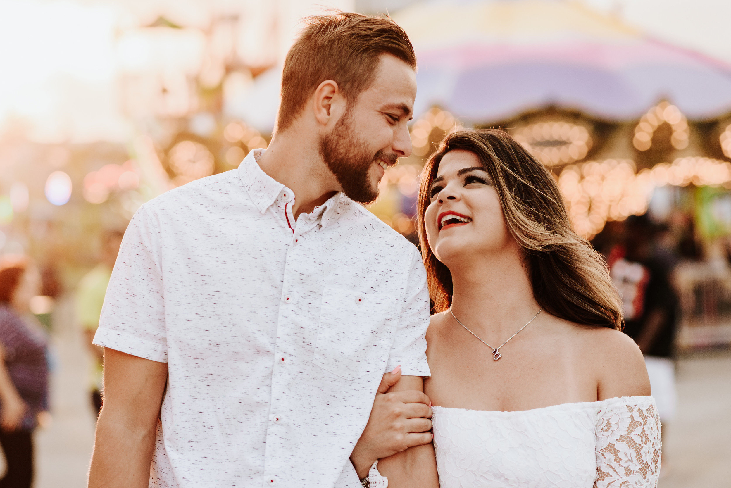 Ana_Justin_Engagement_Session_Miami_Dade_Fair_Photography_by_V_7518.jpg