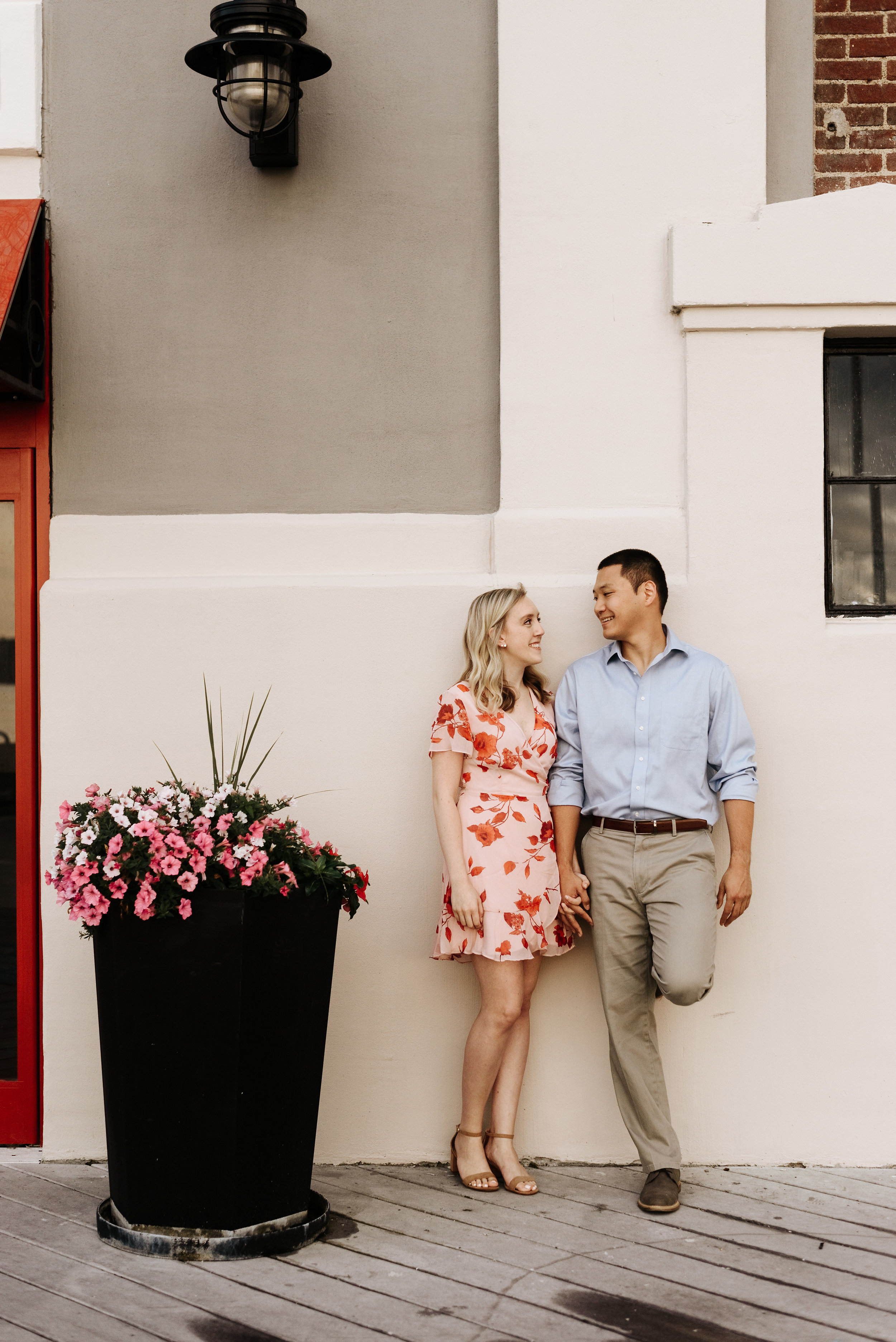 Bella_Alec_Old_Town_Alexandria_Engagement_Session_Photography_by_V_5451.jpg