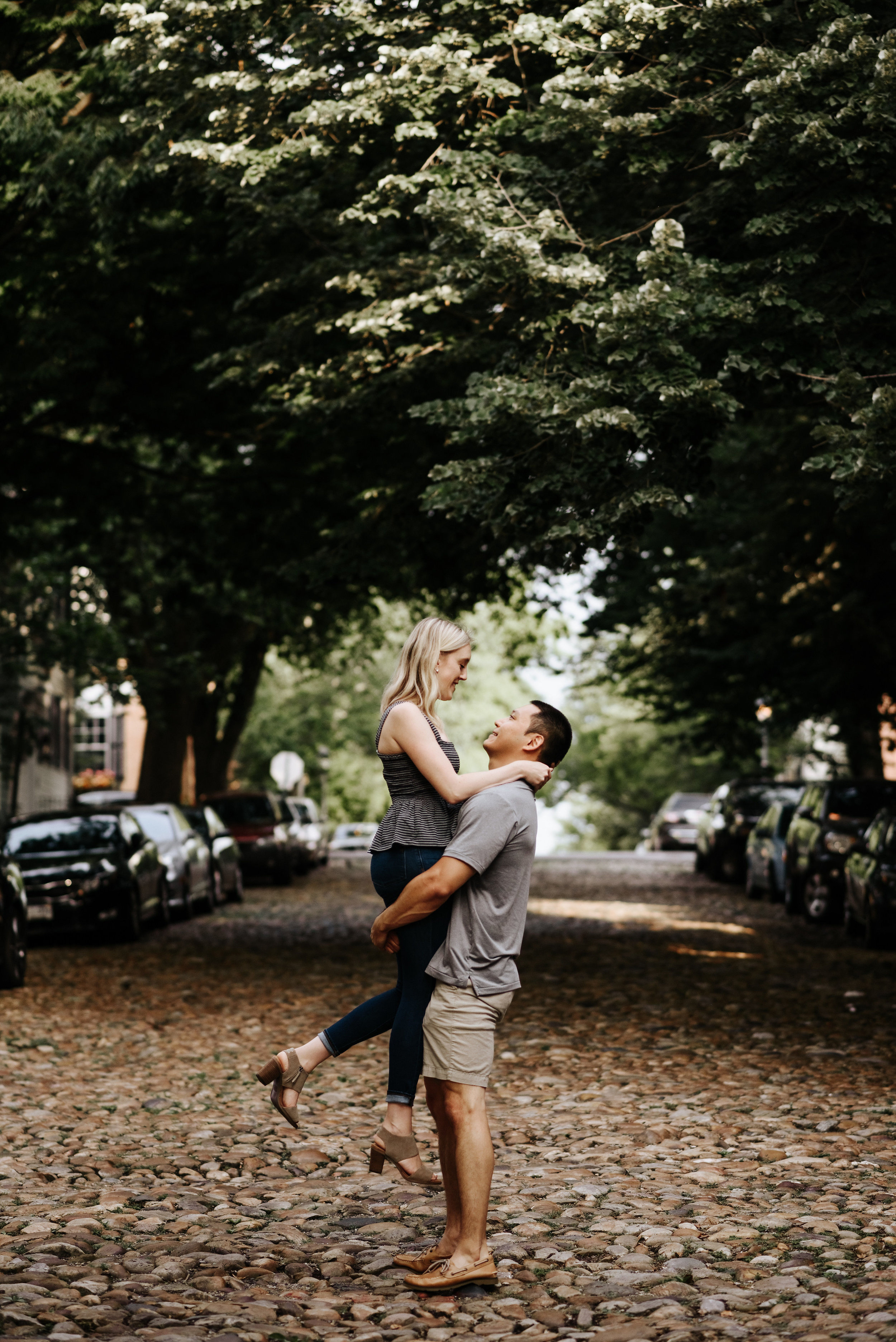 Bella_Alec_Old_Town_Alexandria_Engagement_Session_Photography_by_V_5730.jpg