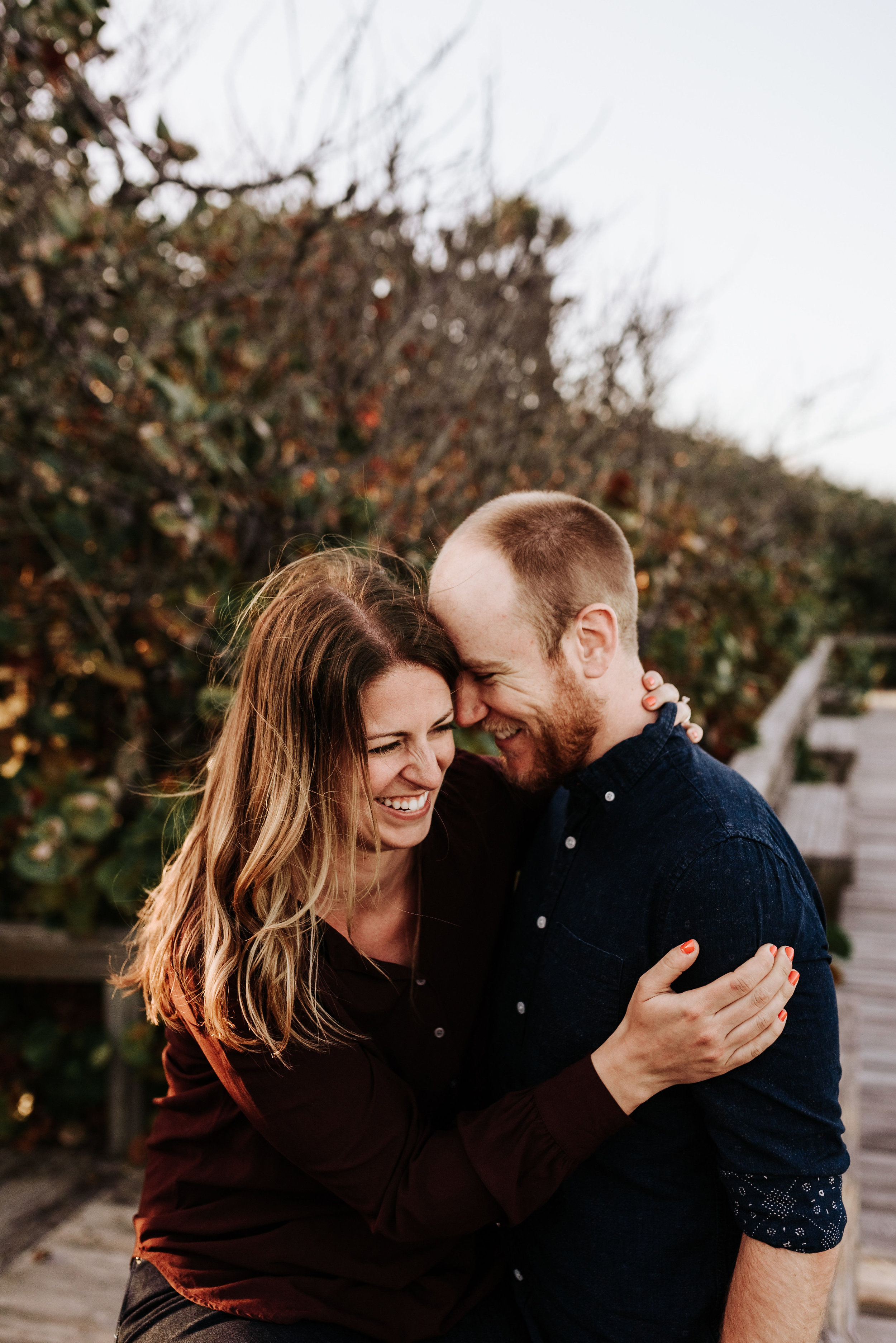 Courtney_Luke_Wedding_Engagement_Session_Cocoa_Beach_Florida_Photography_by_V_4557.jpg