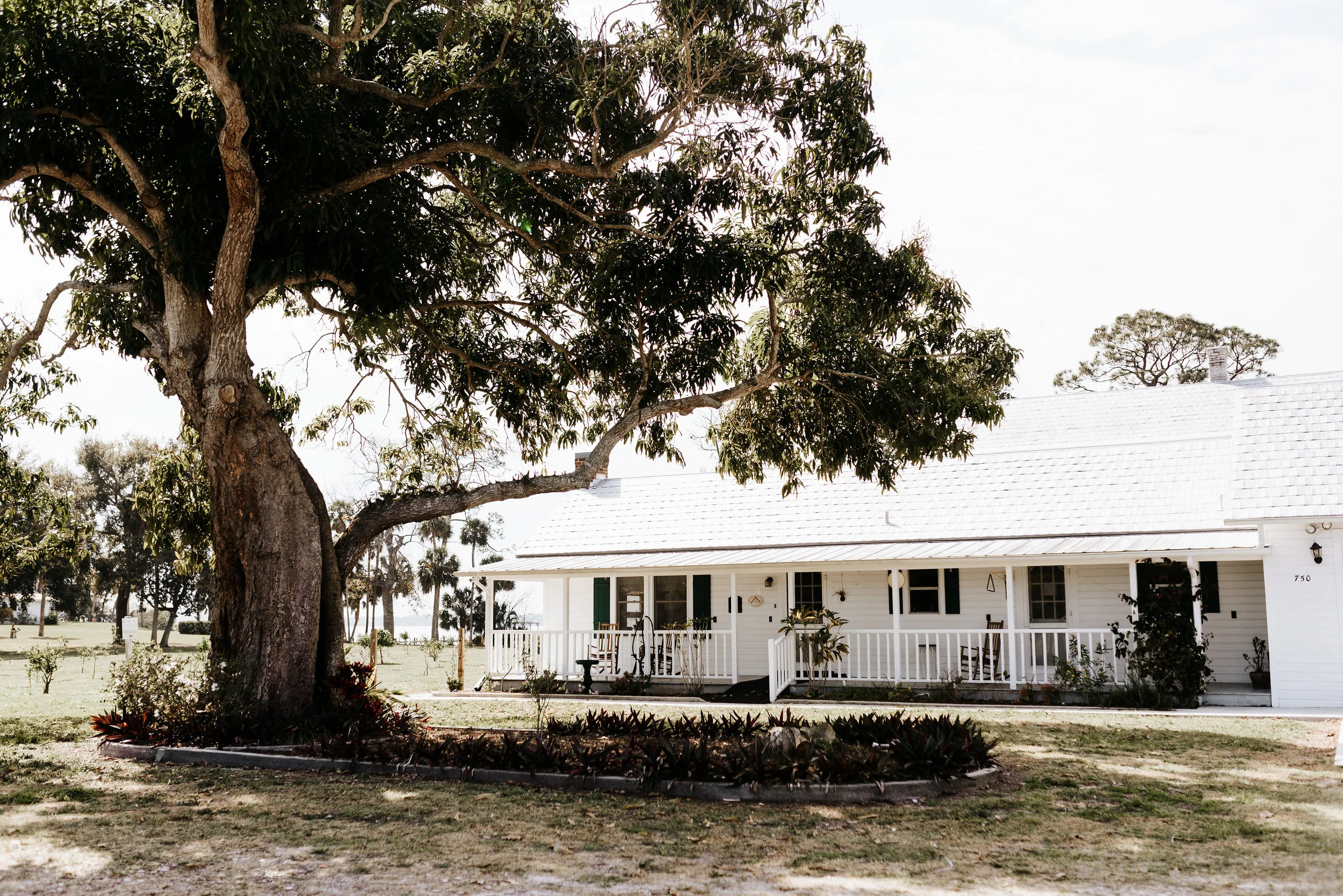 Field_Manor_Wedding_Styled_Shoot_Merritt_Island_Florida_Photography_by_V_1324.jpg