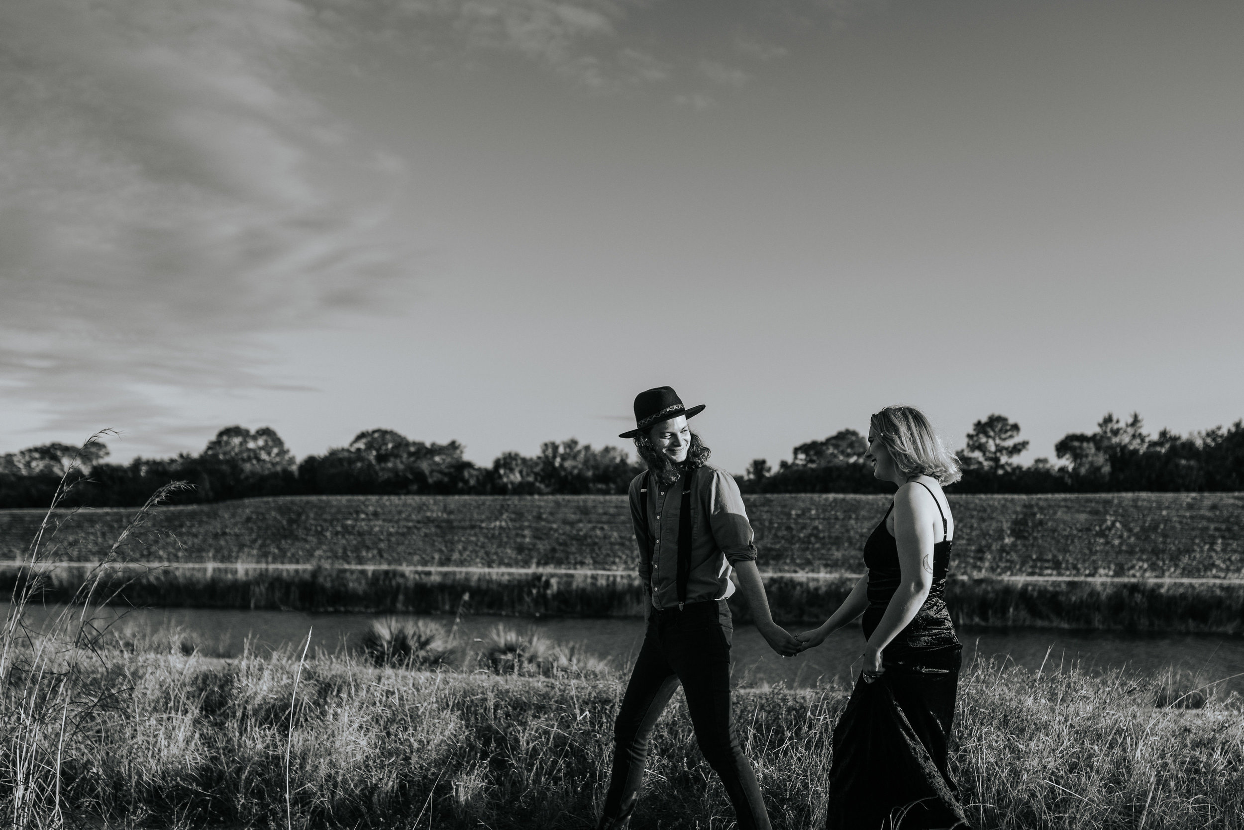 Katie_Dillon_Anniversary_Session_Unique_Artsy_Wedding_Photographer_Orlando_Florida_Photography_by_V_6902.jpg