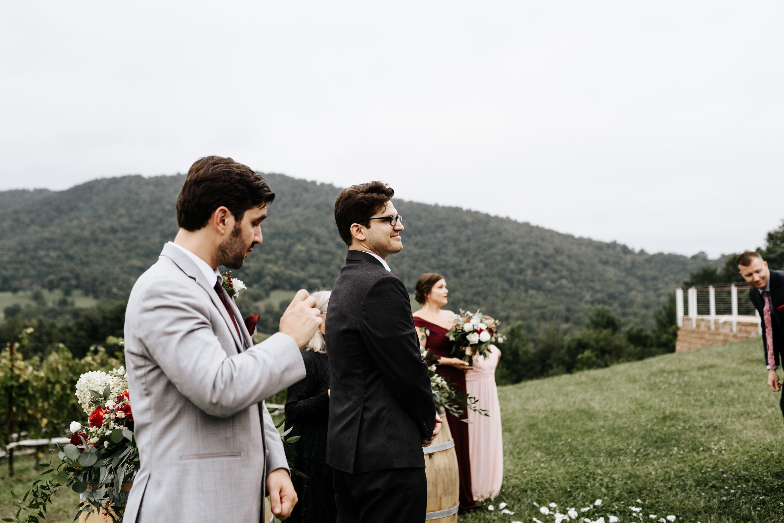 Allison_Nolan_Moss_Vineyards_Wedding_Charlottesville_Virginia_Photography_by_V_40.jpg