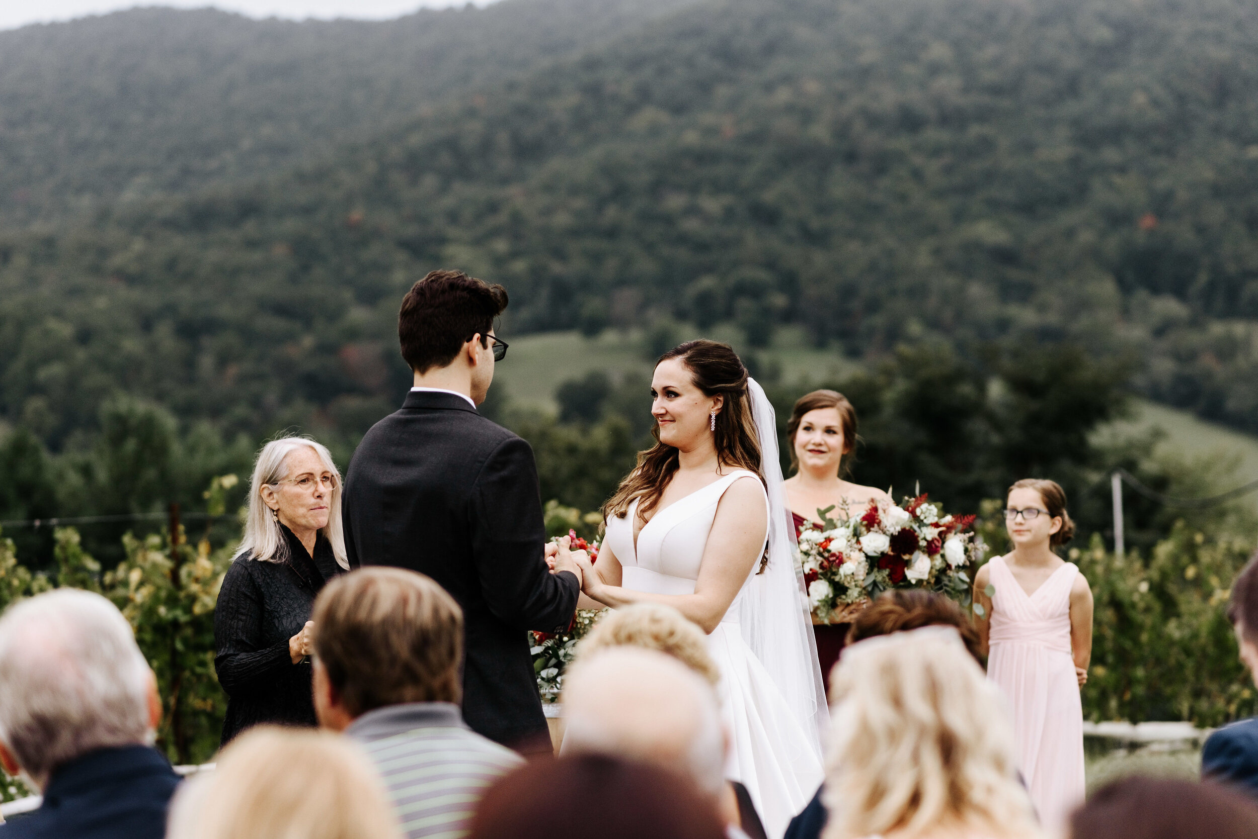 Allison_Nolan_Moss_Vineyards_Wedding_Charlottesville_Virginia_Photography_by_V_46.jpg