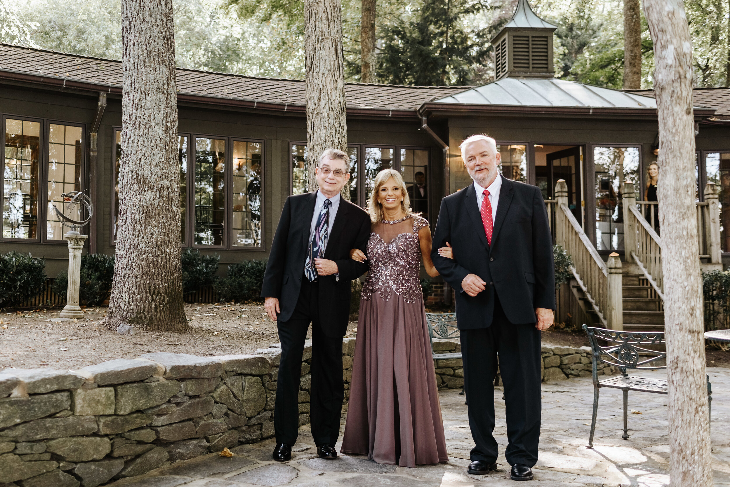 Emily_Mike_Wedding_Celebrations_at_the_Reservoir_Pool_Pavilion_Richmond_Virginia_Wedding_Photographer_Photography_by_V_39.jpg