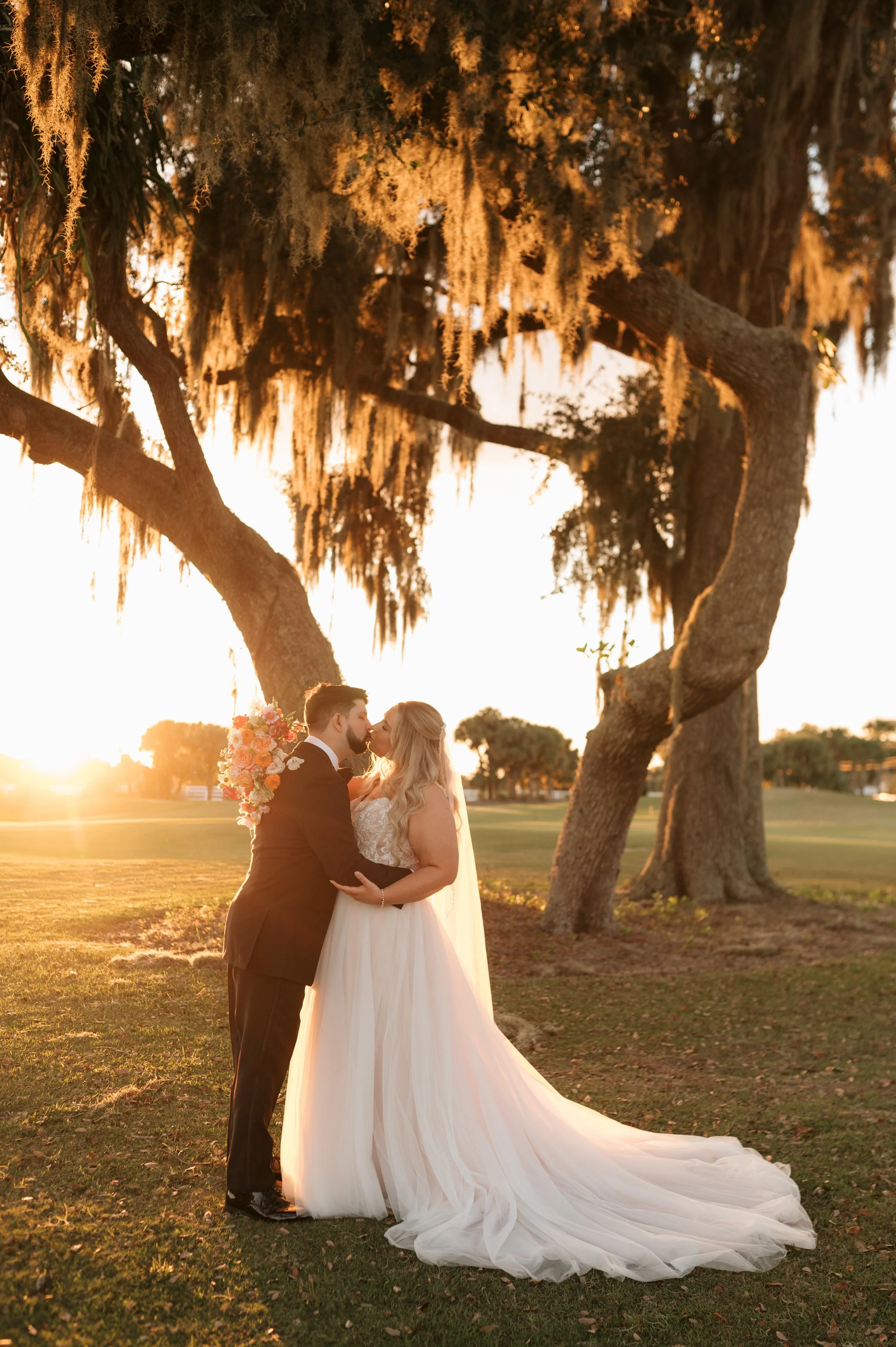 Alyssa + Chandler || Pointe West Country Club