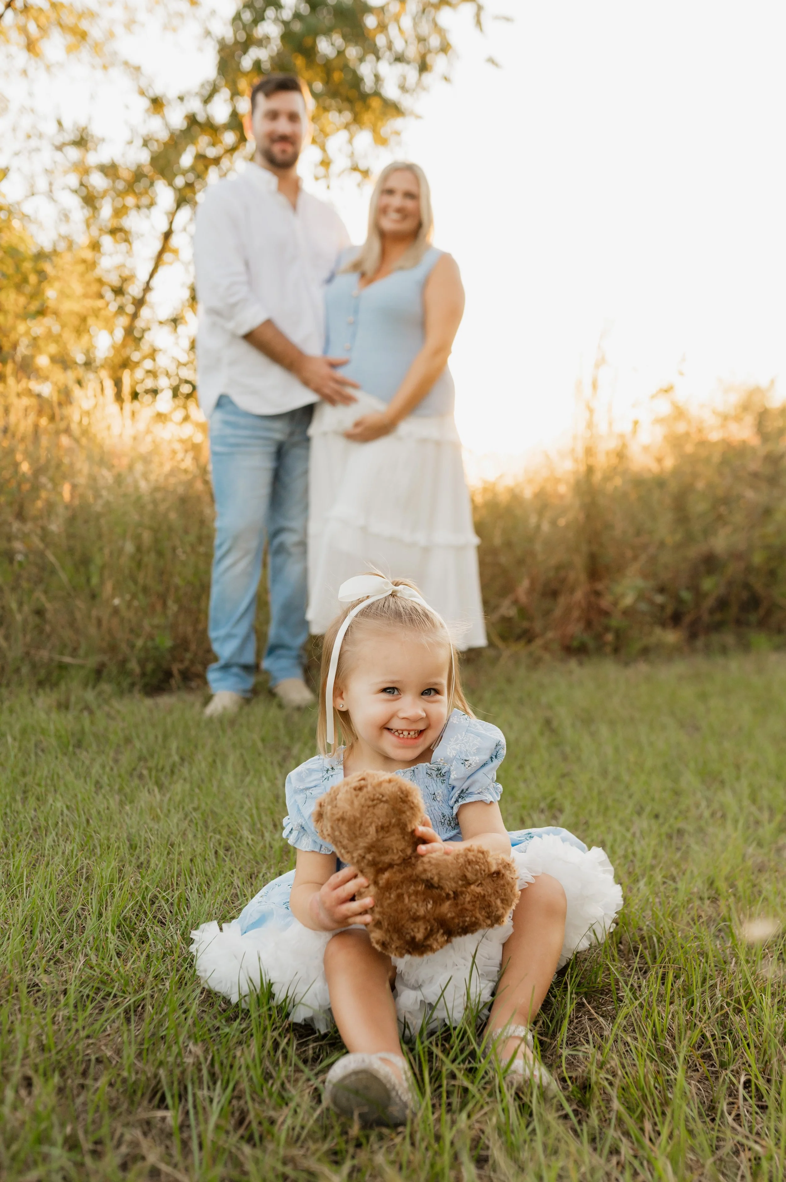 Skelton-Family-Maternity-Session-Lake-Louisa-State-Park-Photography-by-V-Orlando-Family-Photographer-0173.jpg