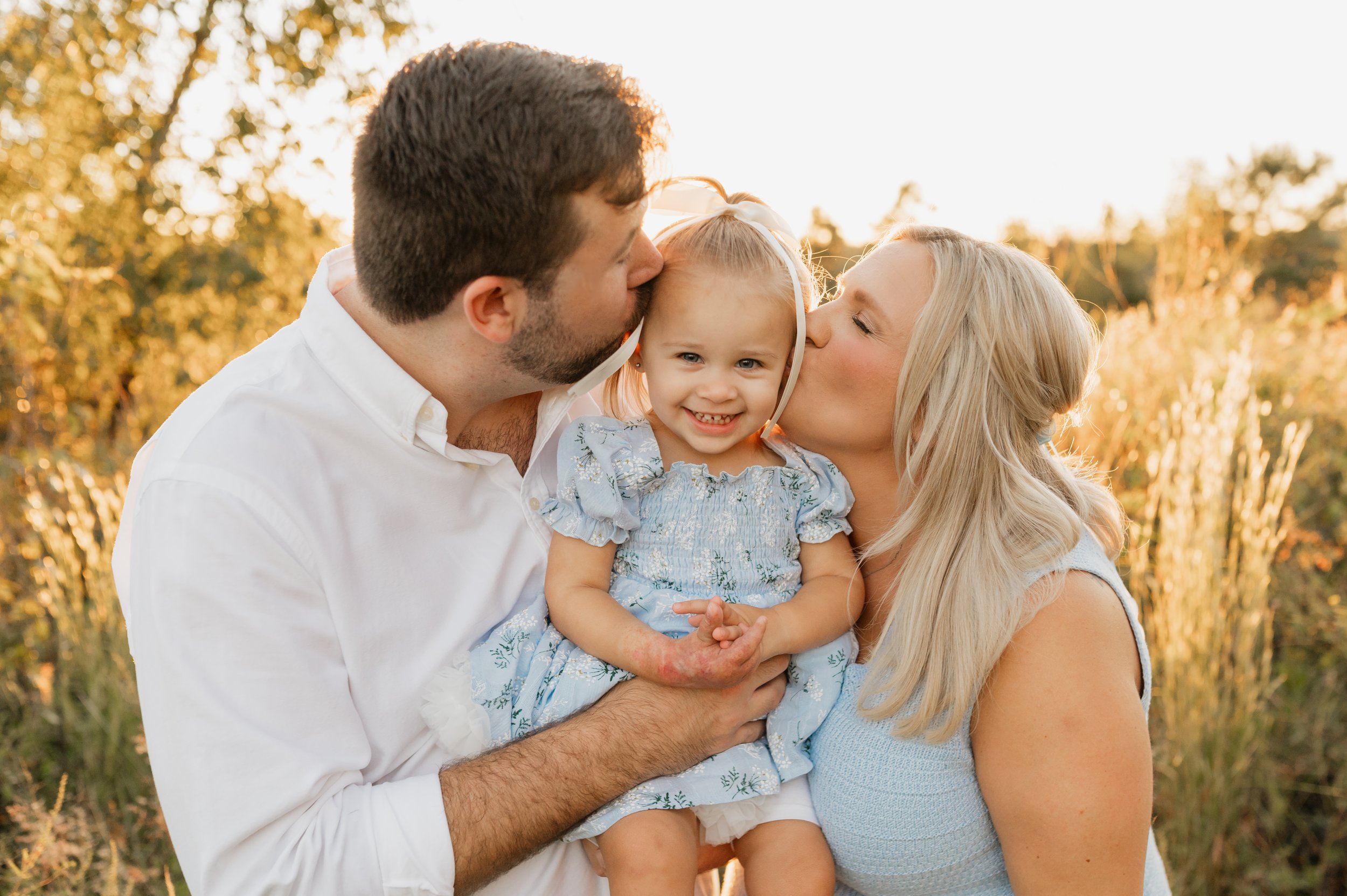 Skelton-Family-Maternity-Session-Lake-Louisa-State-Park-Photography-by-V-Orlando-Family-Photographer-0182.jpg