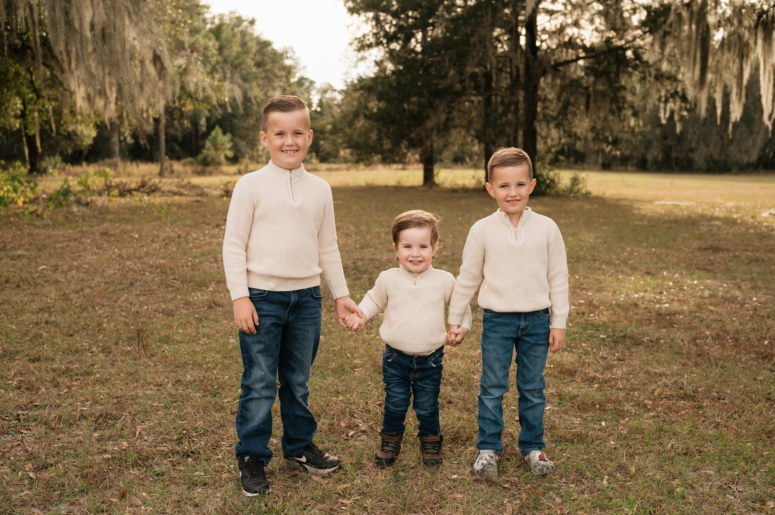 Whispering-Winds-DeLoach-Landis-Family-Photos-Thanksgiving-2025-0041.jpg