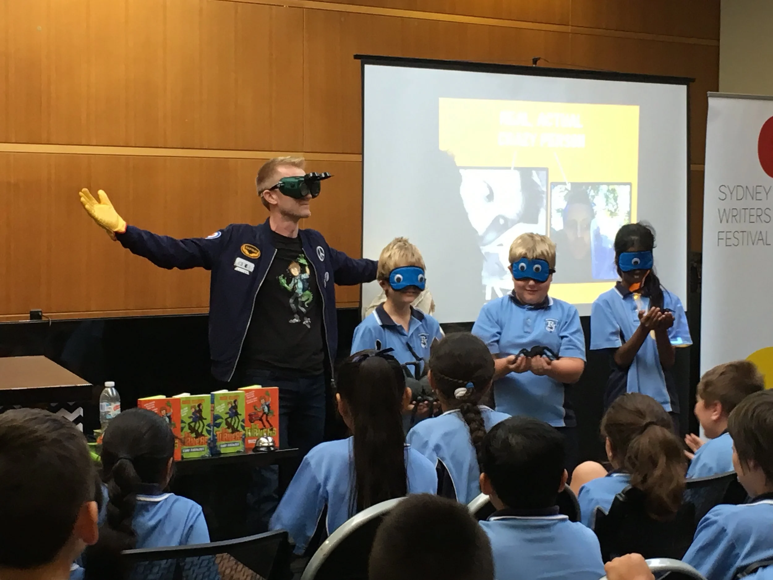Making mischief with school kids at BANKSTOWN CITY LIBRARY as part of the SYDNEY WRITERS' FESTIVAL.