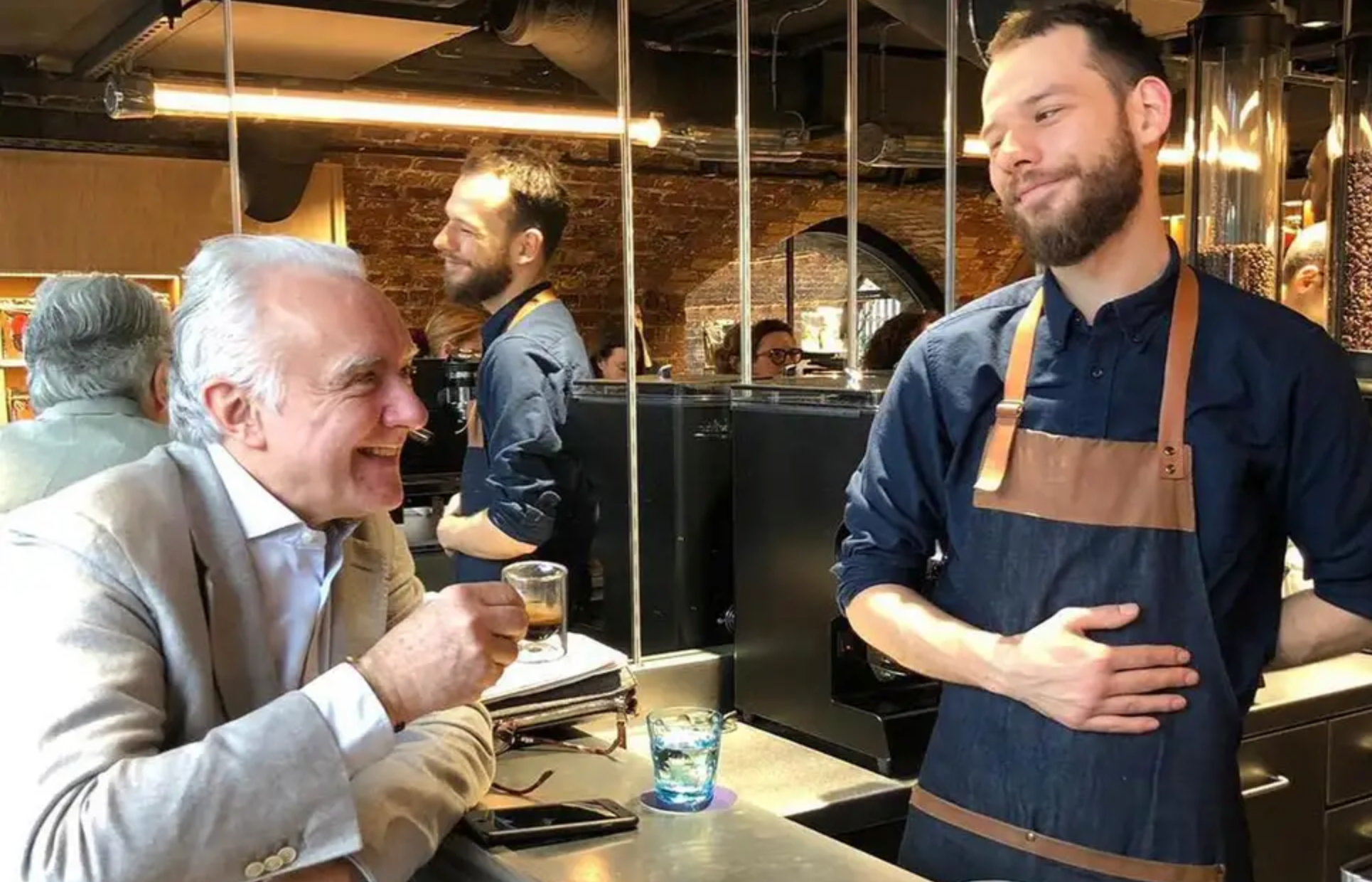 Alain_Ducasse_s_King_s_Cross_cafe_is_selling__perfect__coffee_for_£15_a_cup___London_Evening_Standard.png
