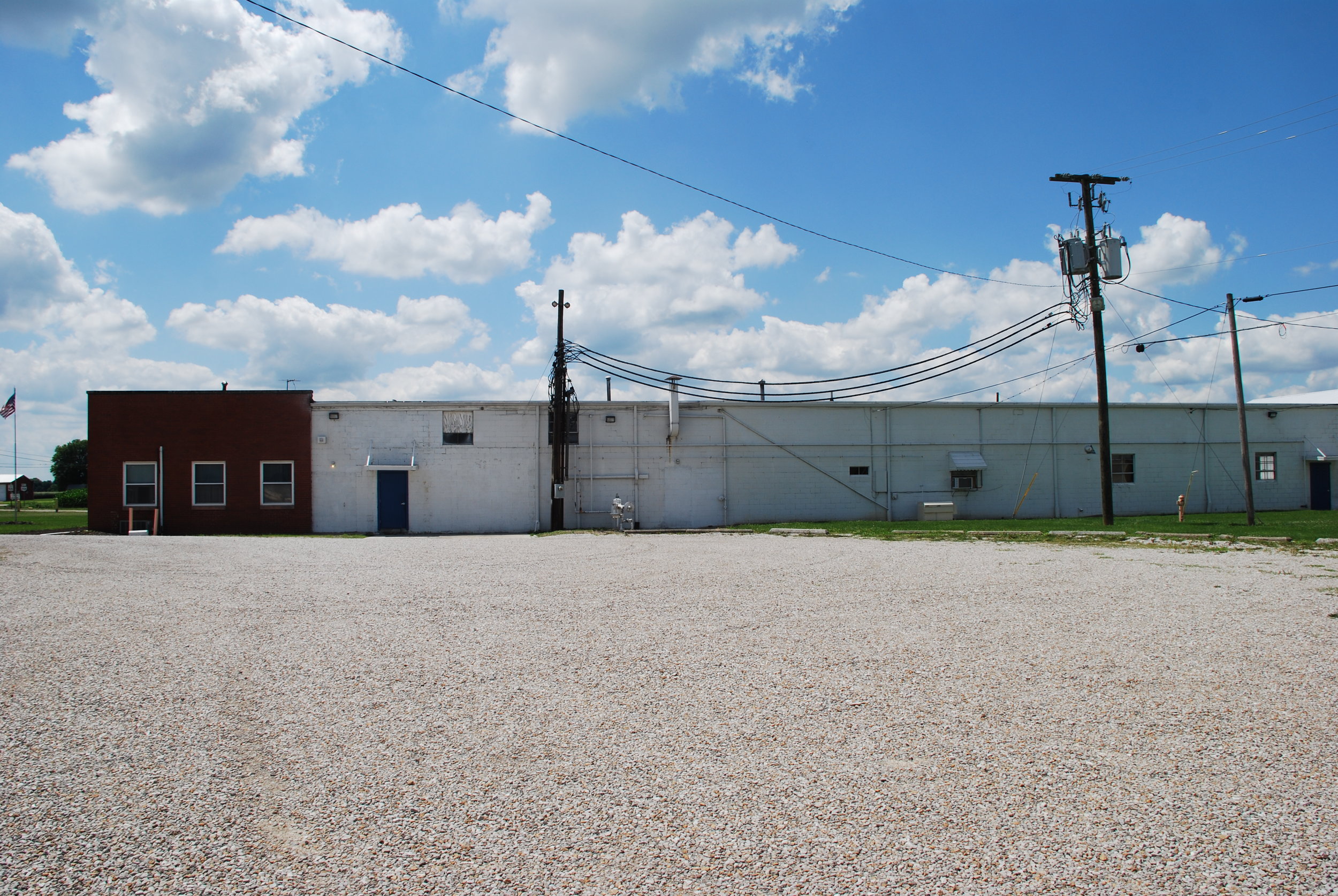 2140 Refugee RD - Photo 001.JPG