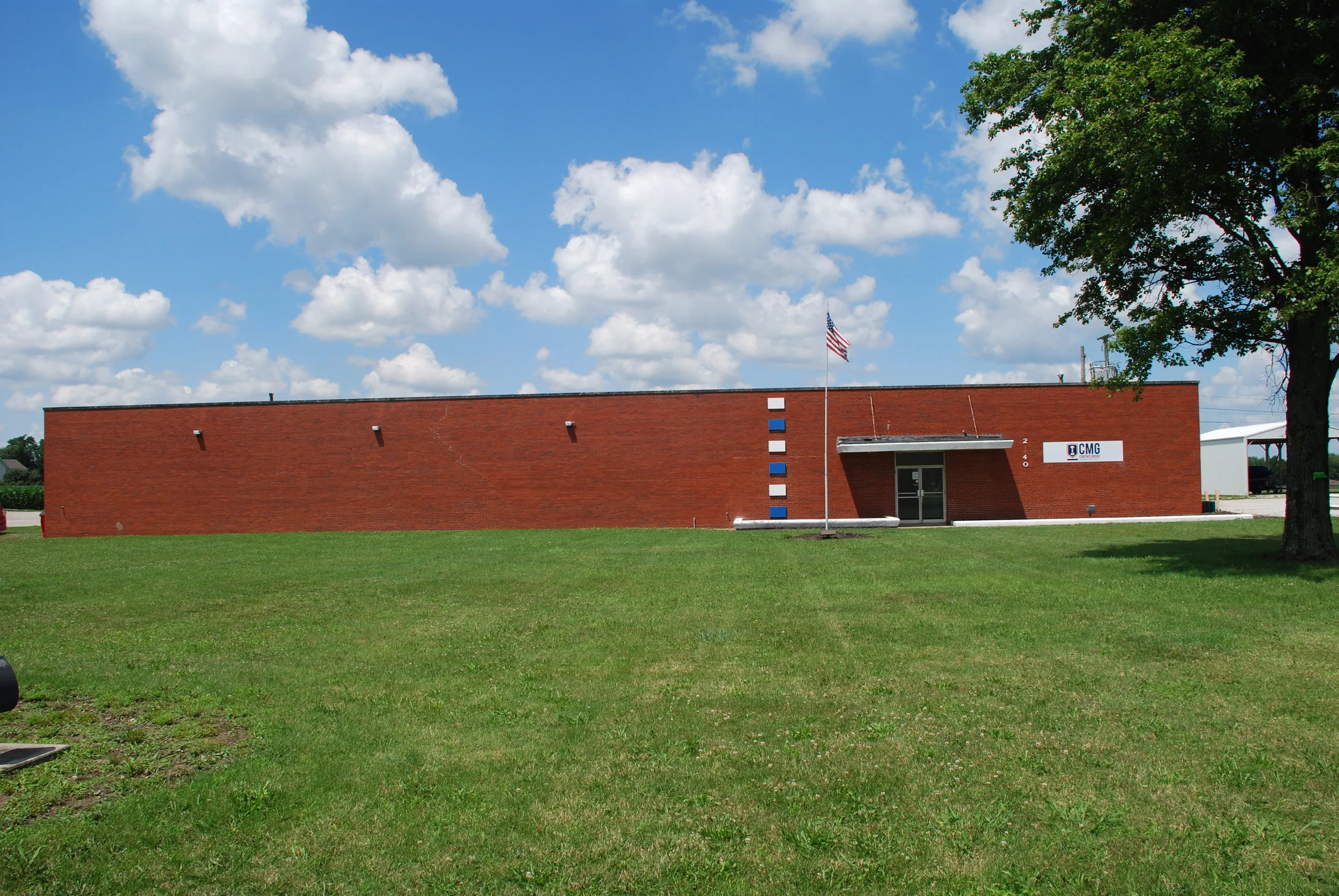 2140 Refugee RD - Photo 004.JPG