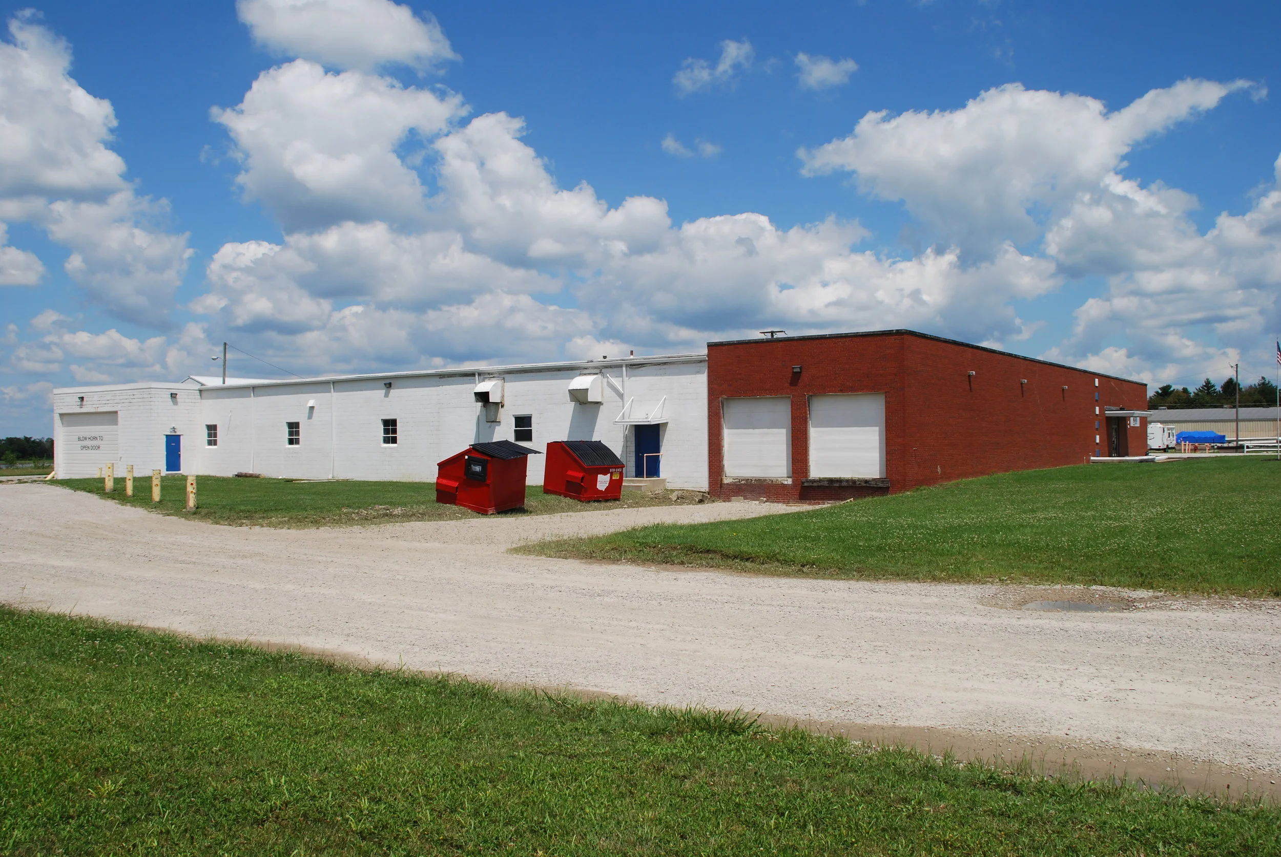 2140 Refugee RD - Photo 006.JPG