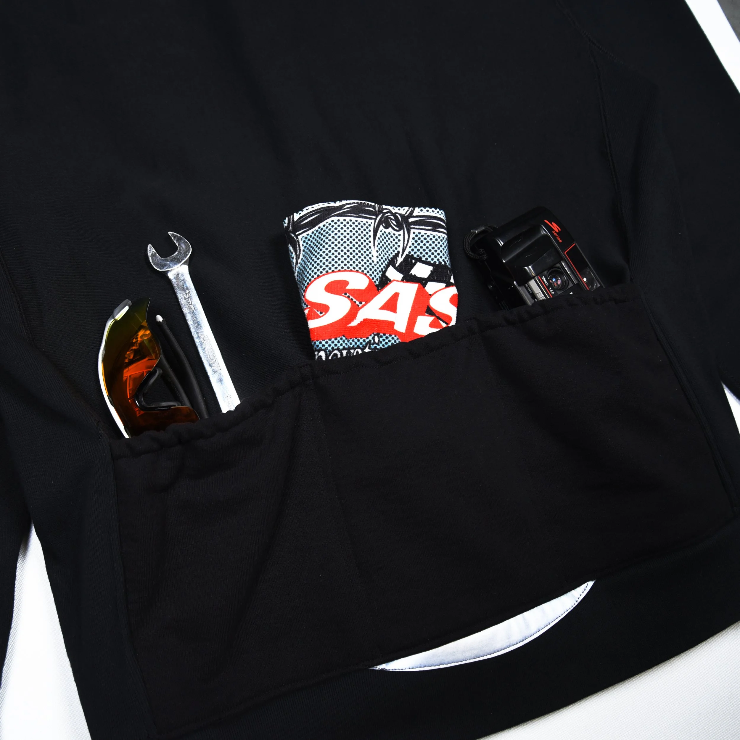 Cycling Hoodie 01.jpg