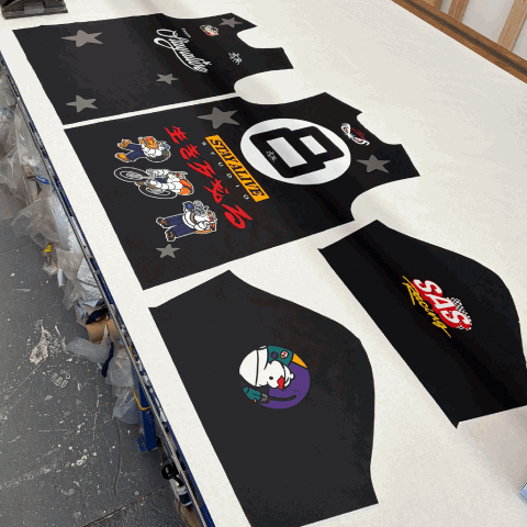 Untitled_Artwork.gif