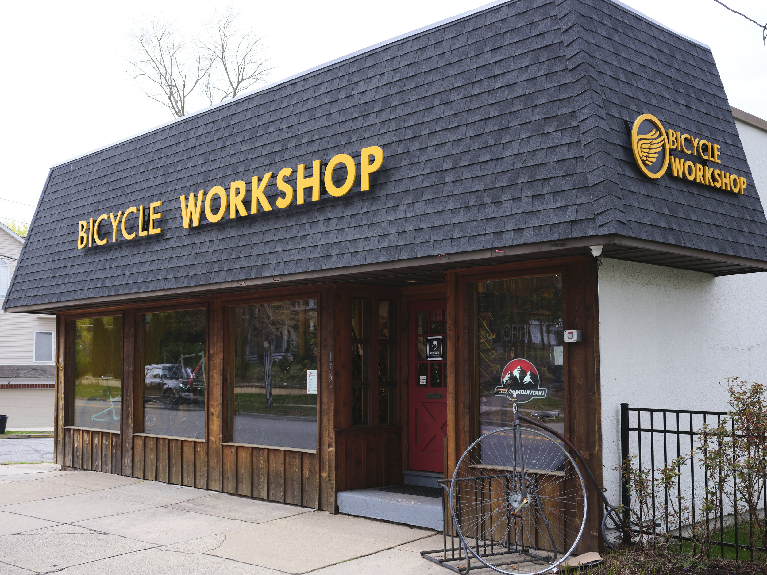 Oakley Flak Draft - Cyclesport Bike Shop in Park Ridge, Ridgewood,  Westwood, Saddle River, New City, Nyack and Bergen County.