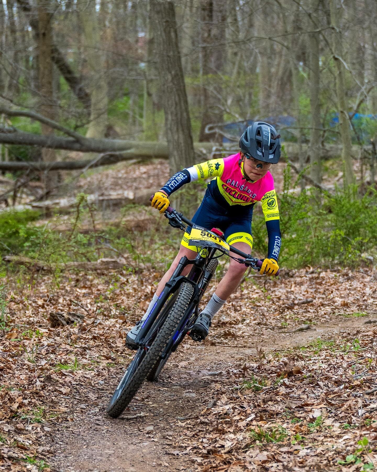 Shoutout to @mtb_nomo for moving up the standings every race. Noah says &ldquo;it&rsquo;s not about winning, it&rsquo;s about riding hard and digging&rdquo;
@palisades_cyclones @palisadesmtb @nicanewjersey @doublestarcoaching 
.
.
.
#bikesdoneright #