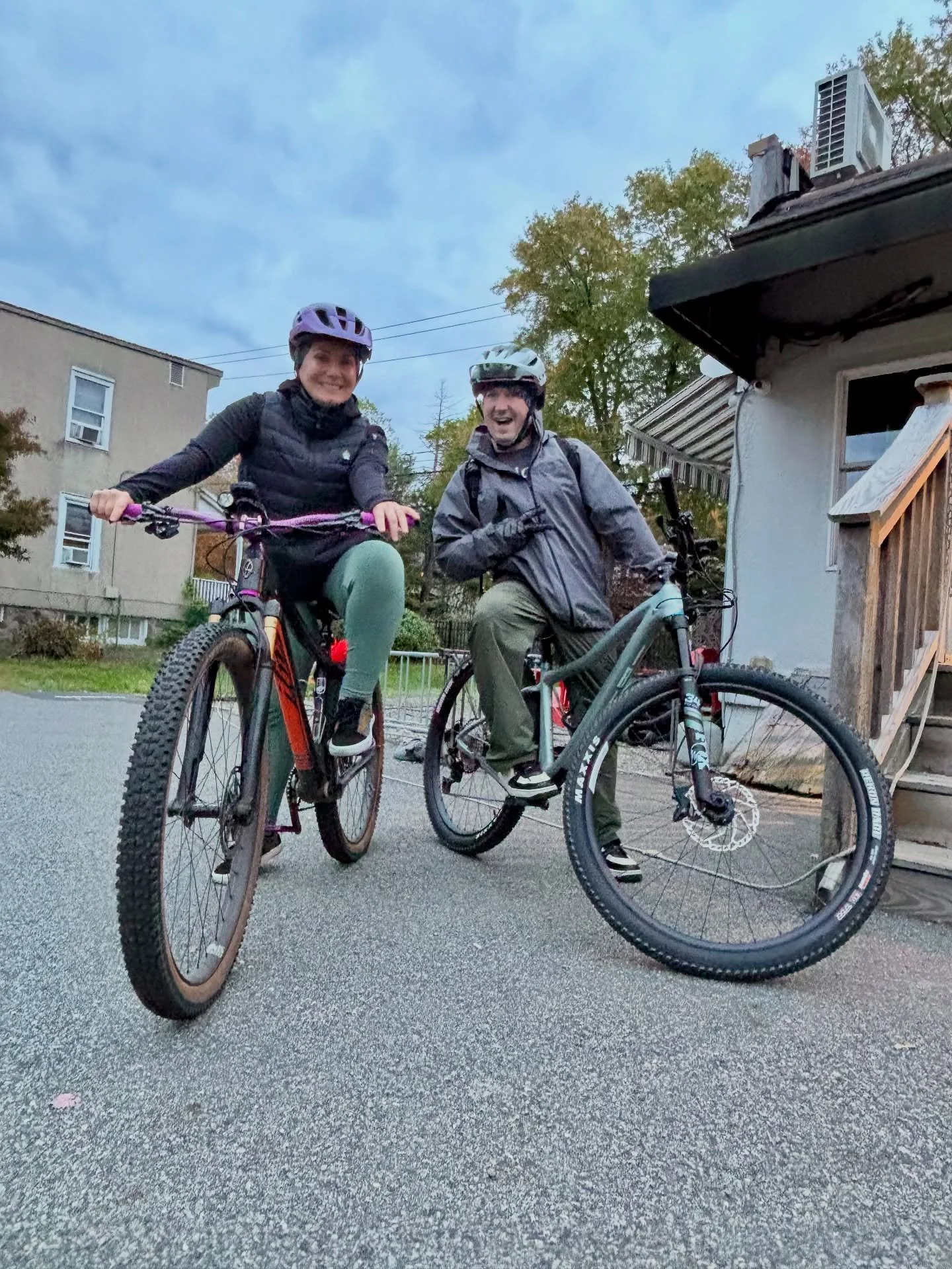 Couples that ride together, stay together. The Santoras love their Ibis DV9s. Perfect bikes for the perfect couple.
.
.
.
#bikesdoneright #mtblifestyle #mtblove #getoutandride #getoutside