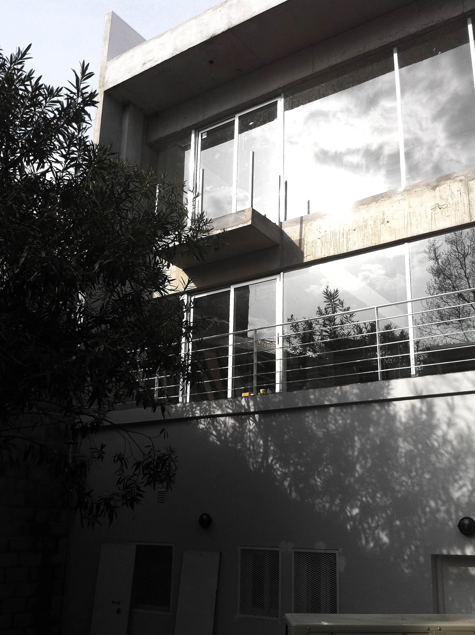 VIRREY AVILES 7-8885.jpg