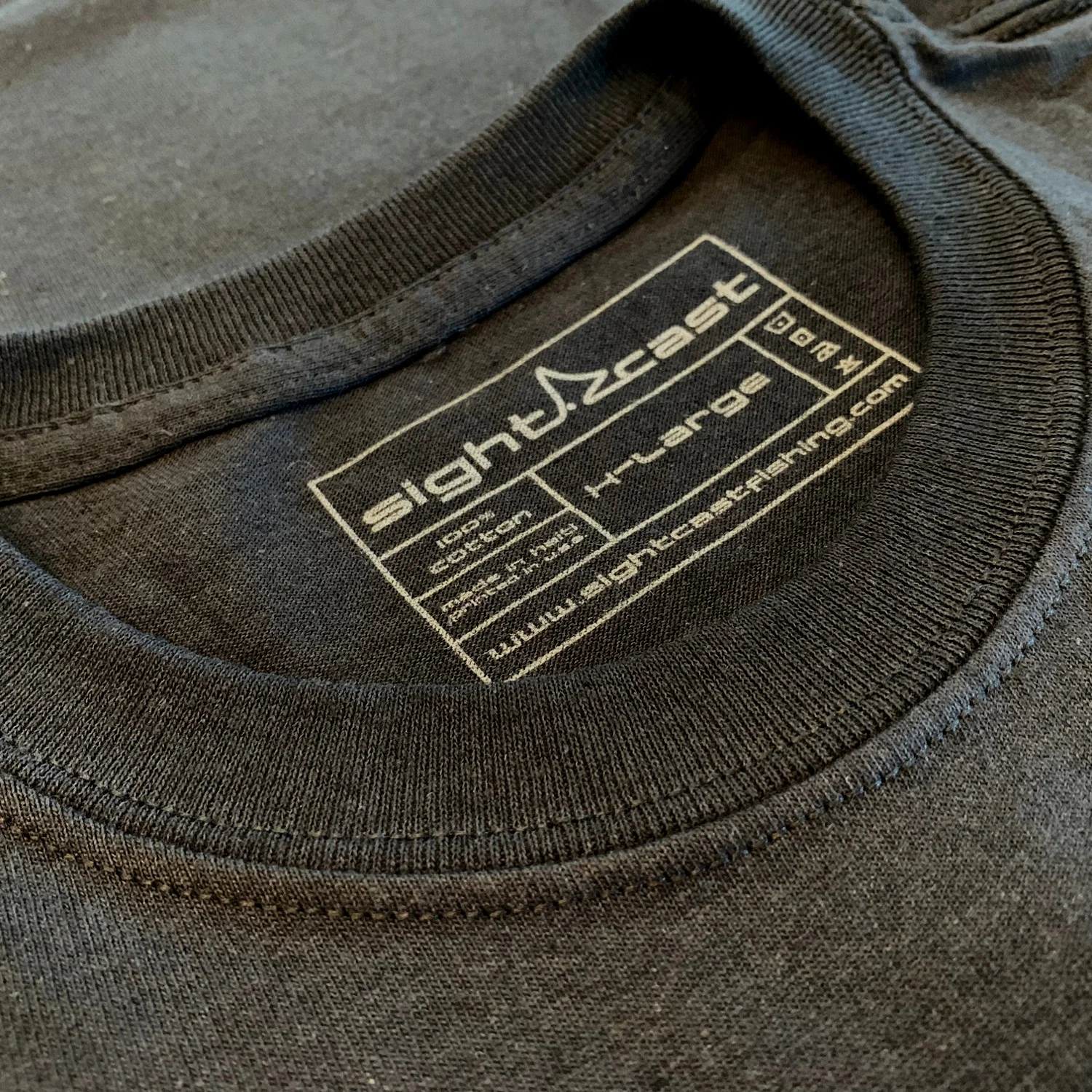 Sight+Cast+Fishing+Shirt+Inside+Tag+Black+1500.jpg