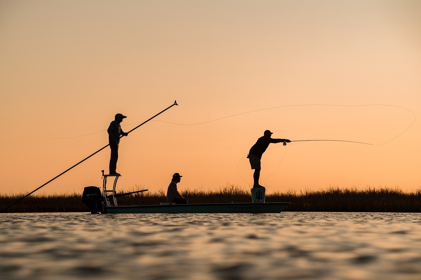 Where will your fly rod take you this weekend?
#flyfishinglife
.
.
#sightcast #sightcastfishing #skifflife #flyfishing #saltwaterflyfishing #flyfishinglifestyle #flyfish #onthefly #sightfishing #polingskiff #flyfishingsaltwater #tightloops