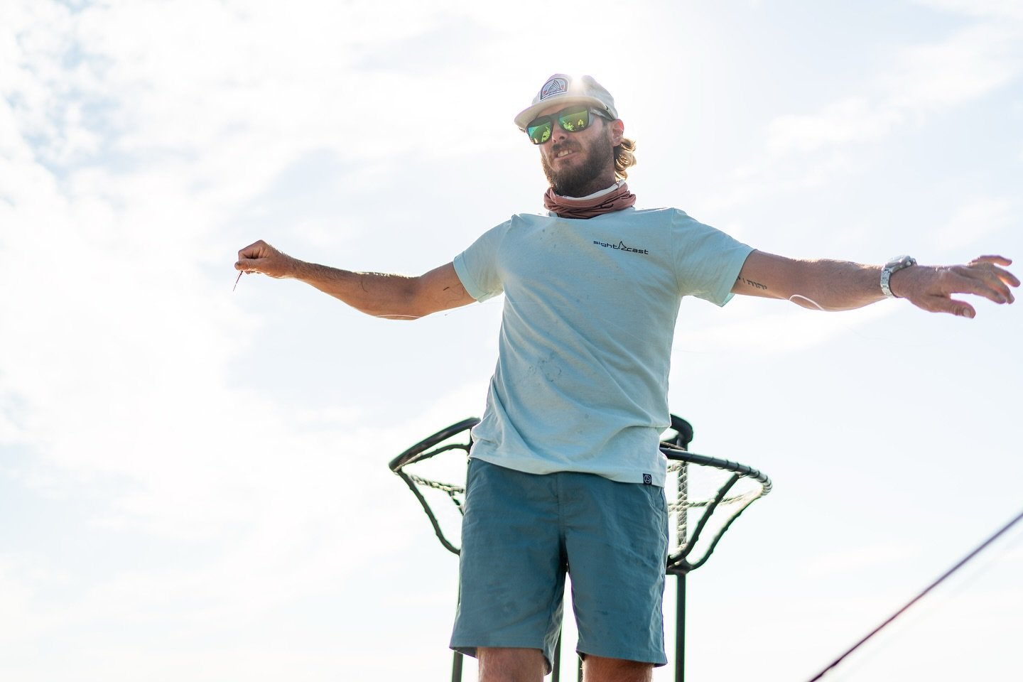 Hot days and hungry fish all summer long. What flies are you tying on? #sightcast
.
.
#sightcastfishing #sightcastflies #redfishflies #redfishfly #redfishonfly #saltwaterflyfishing #saltwaterflies #fliesforsale #speckledtroutflies #snookflies #permit