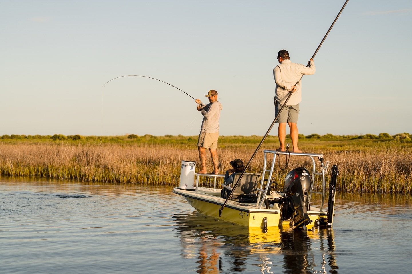 Hope all the Dads out there get a chance to kick back, crack a cold one, and sneak away for some time on the water this weekend. #fathersday
.
#sightcast #sightcastfishing #skifflife #redfishonfly #redfishflies #saltwaterflyfishing #flyfishing #flyfi