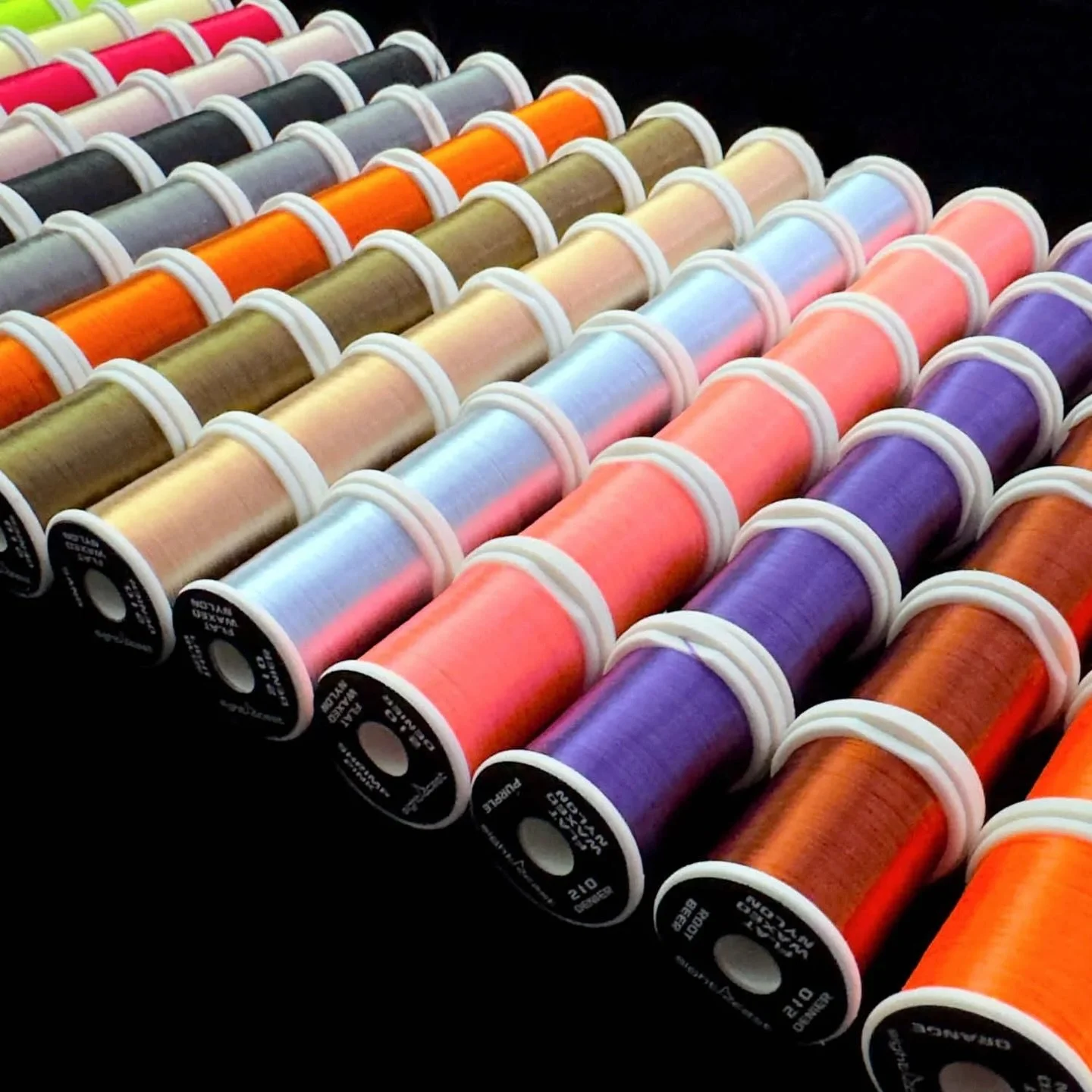 Overwhelmed by all the fly tying thread options out there and just want to crank out some saltwater flies?  We got you covered with any color you need. 
.
SCFC Flat Waxed Nylon &ndash; 210 Denier is one of the top saltwater fly thread out there and i