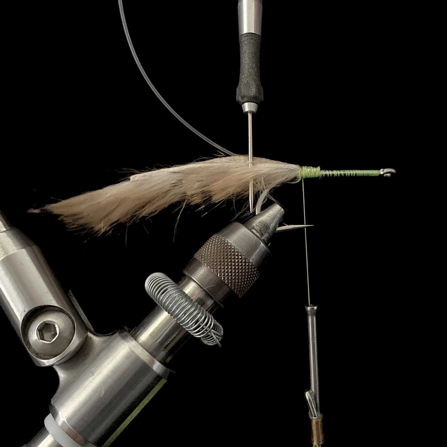 Sight Cast Fishing Company — How To: Tying The Dinner Bell Fly