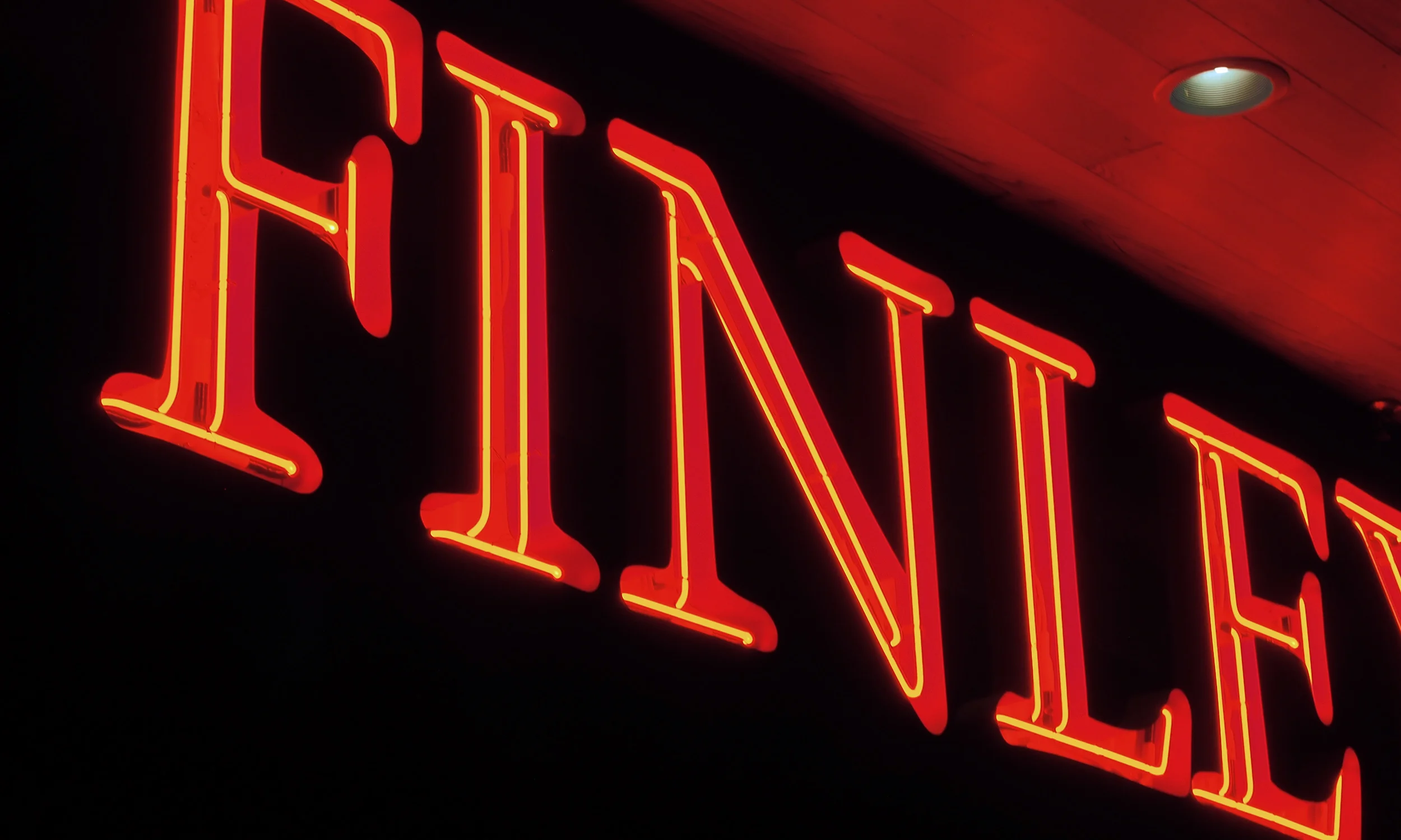 Finleys_Channel_Night_Close.jpg