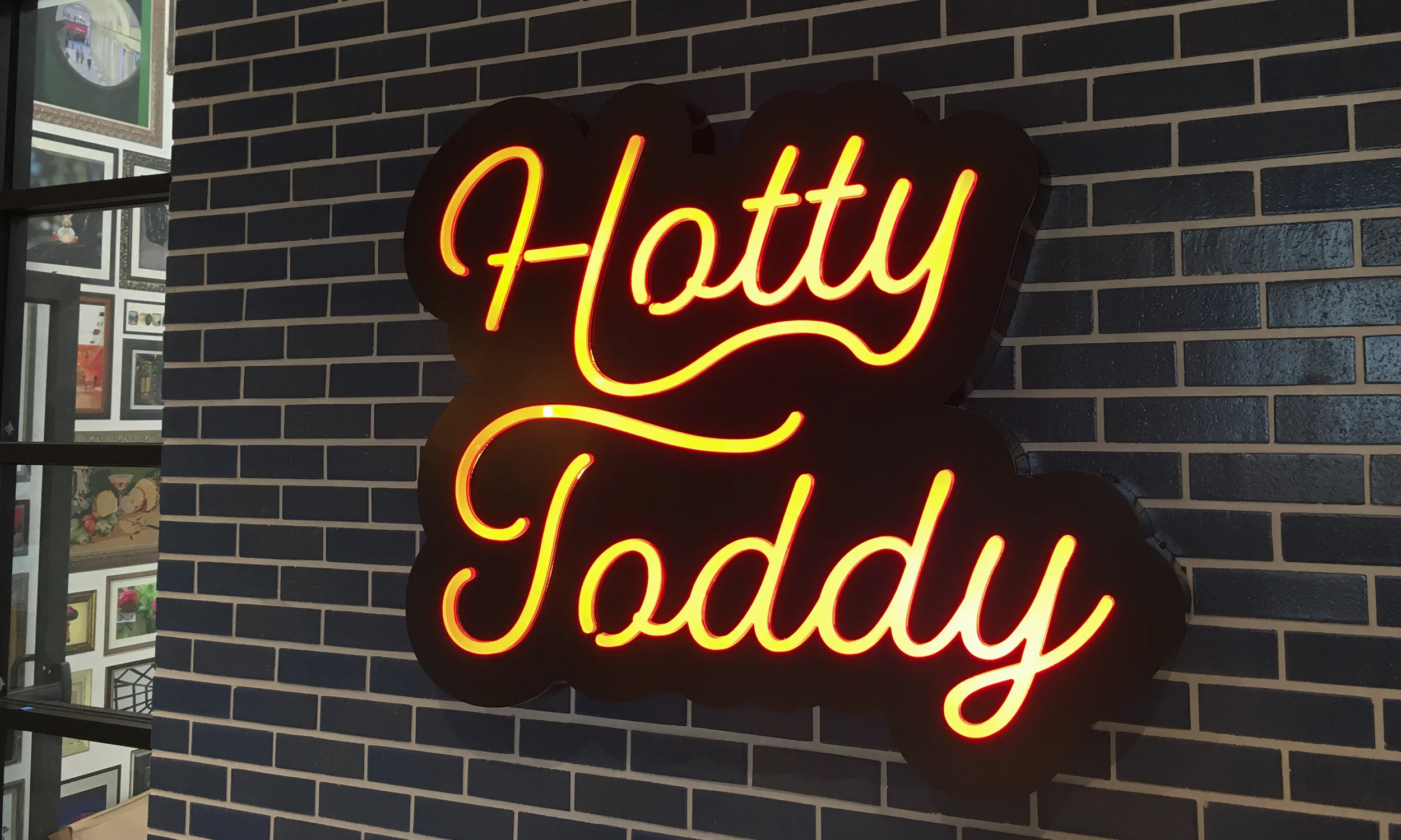 Hotty_Toddy_3.jpg