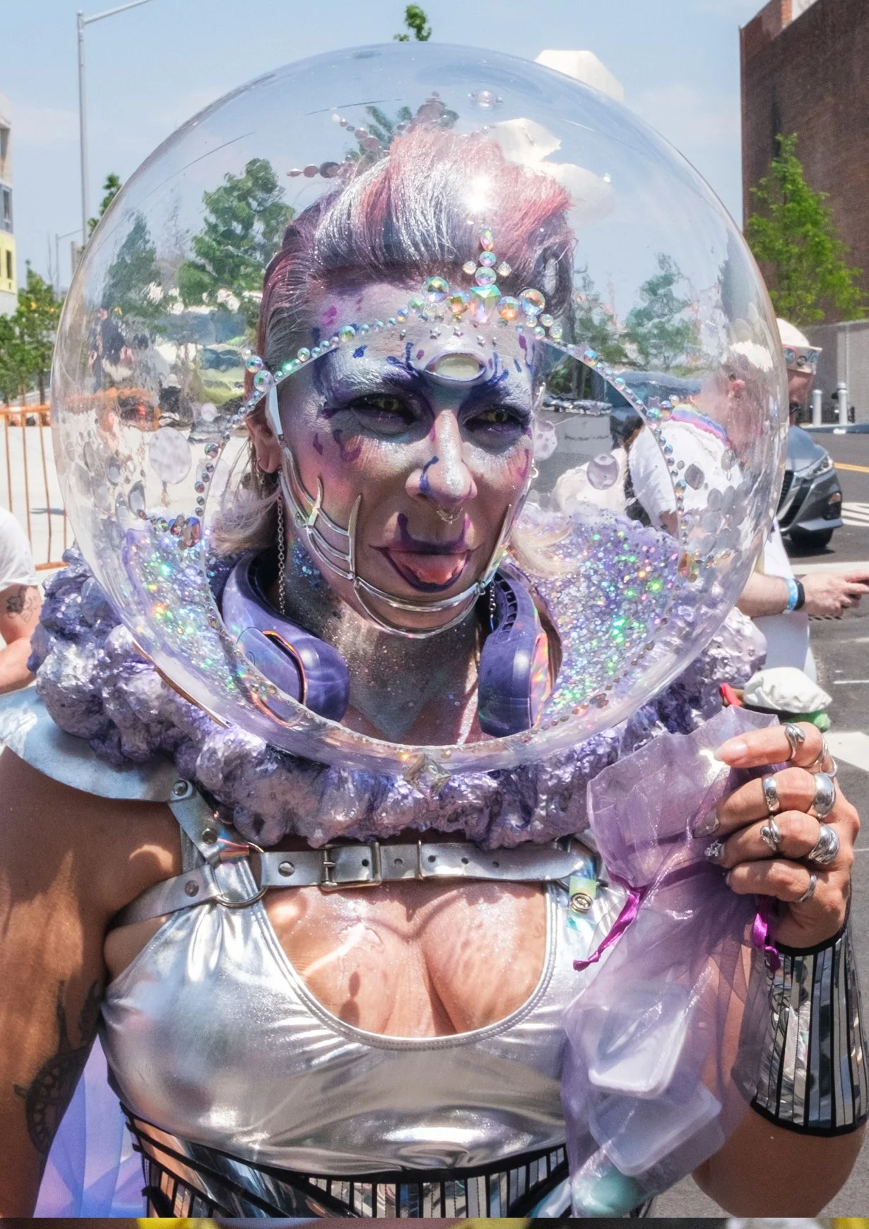 Bubble Head copy.jpg