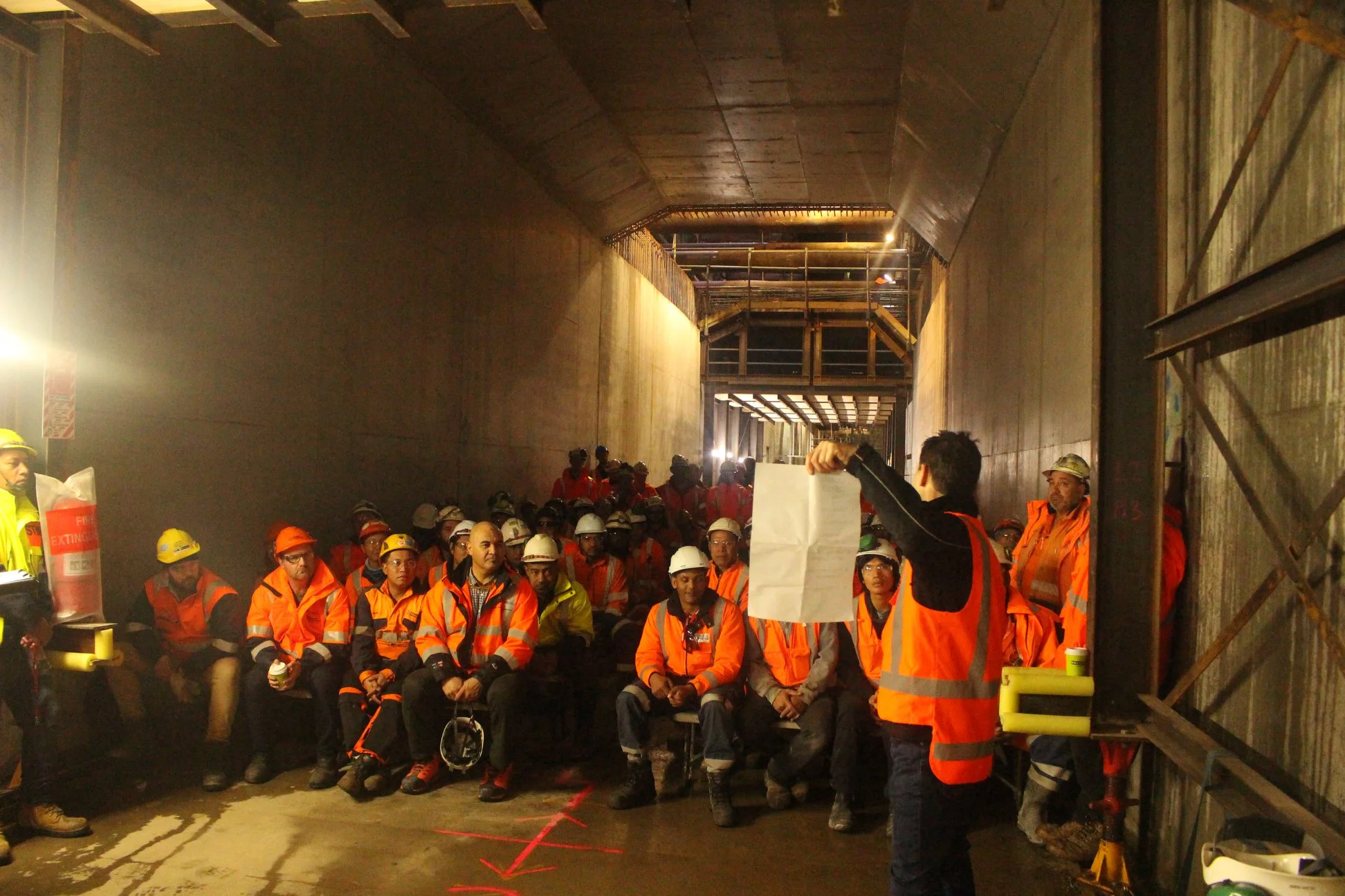 Team briefing inside the Albert Street trench May 2018
