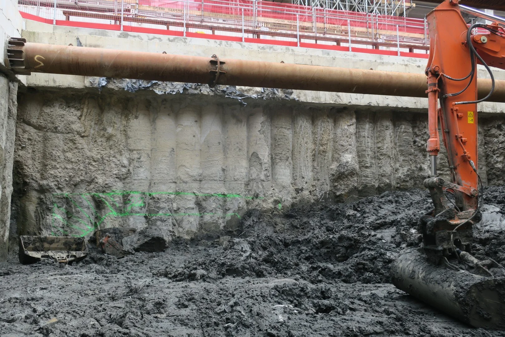 Fletchers Commercial Bay tunnel outline -southern tunnel Lower Queen Street November 2018