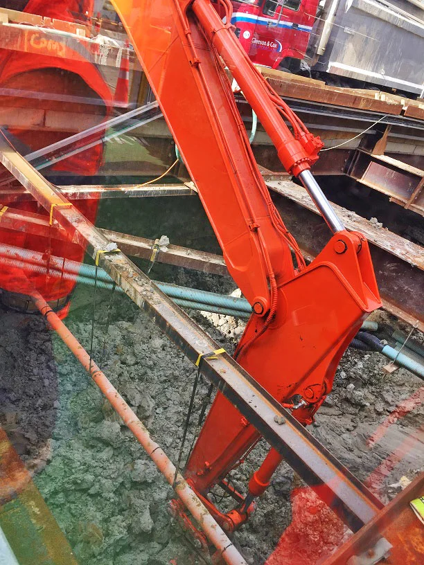 CRL construction in Albert Street August 2017