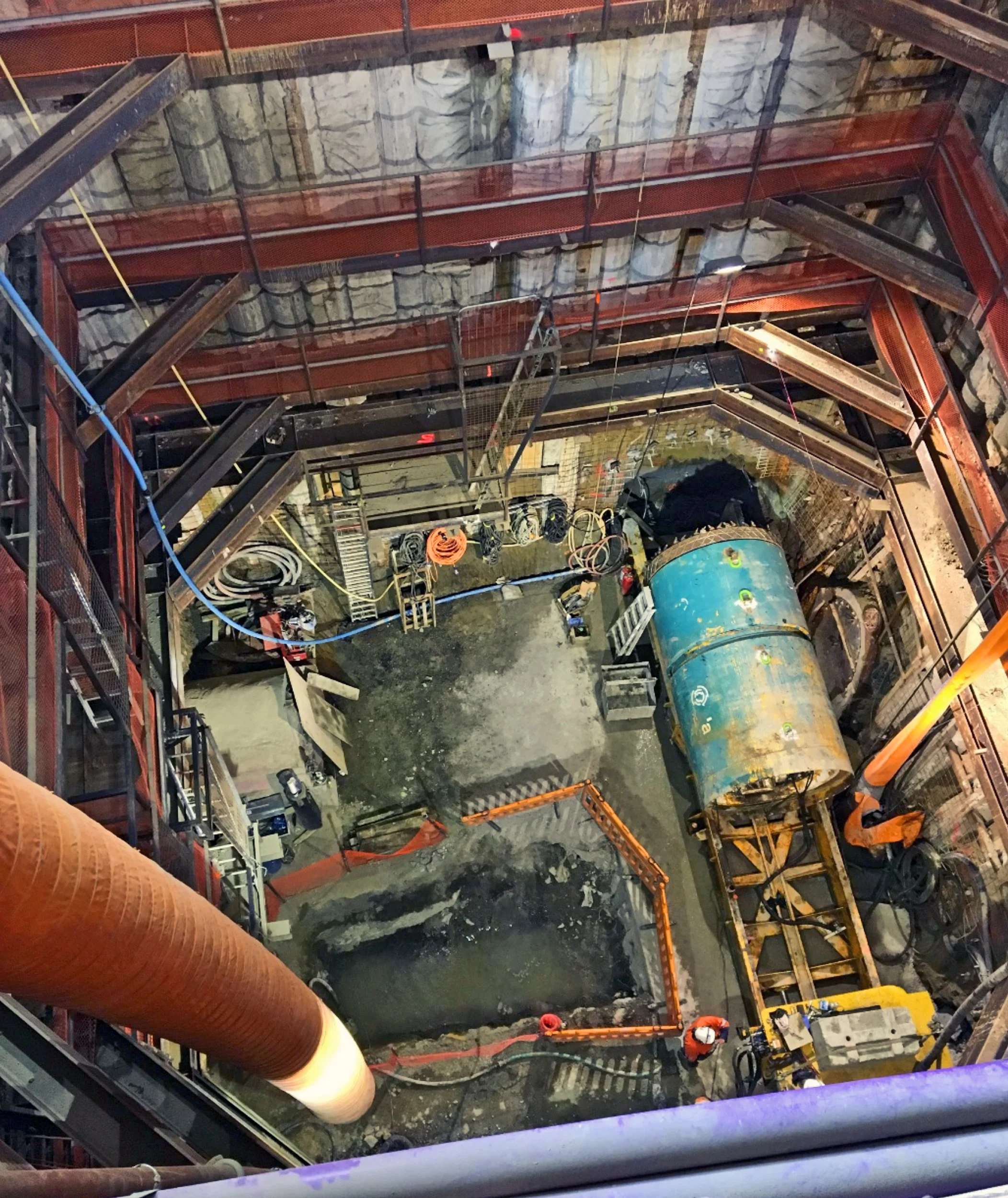 Valerie-Victoria-St-shaft-20m_web.jpg