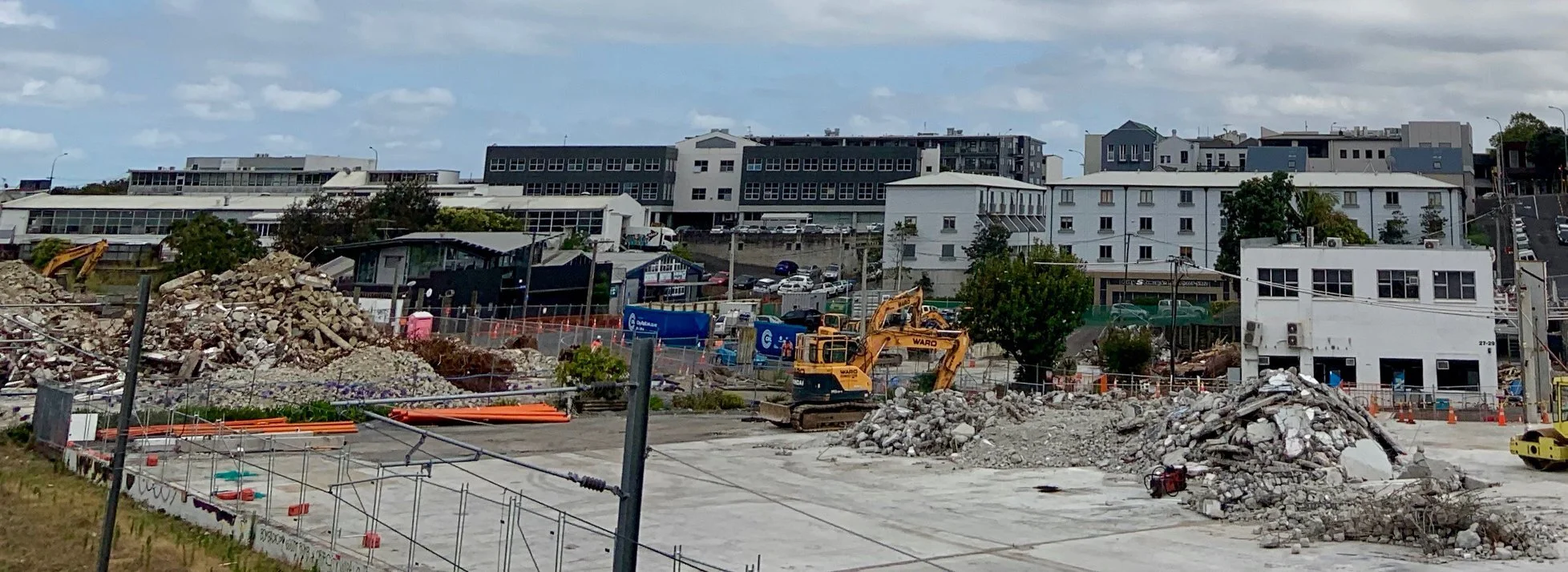  Demolition around the Mt Eden train station 