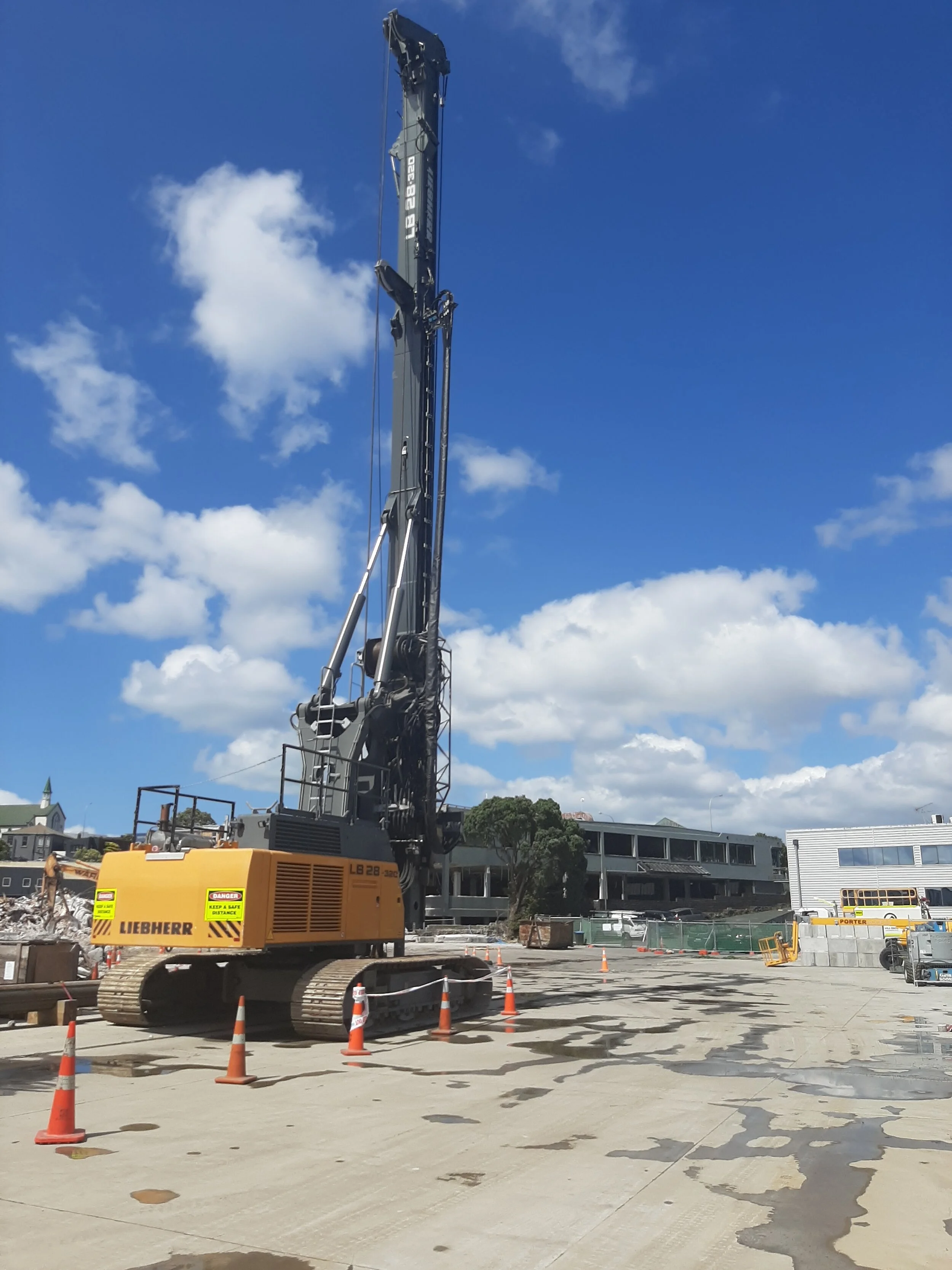  Piling rig around the Mt Eden station Feb 2020 