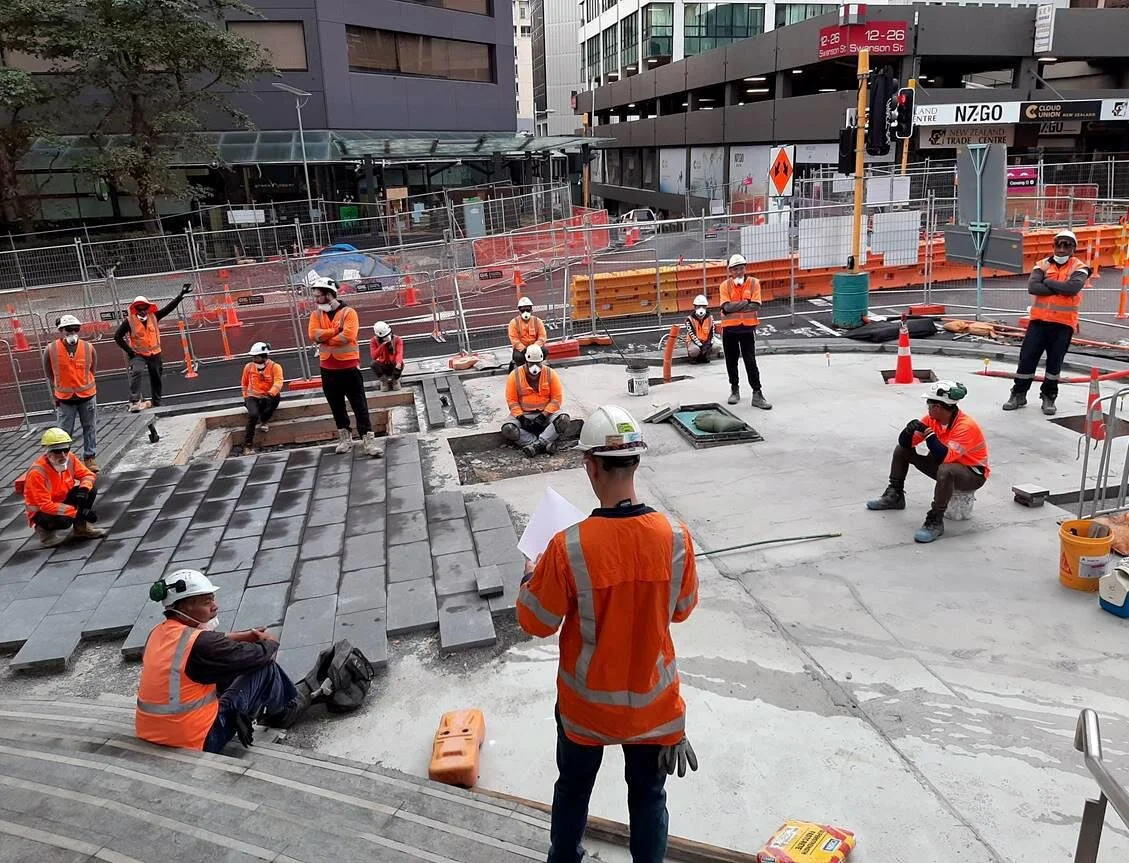  Morning team briefing 